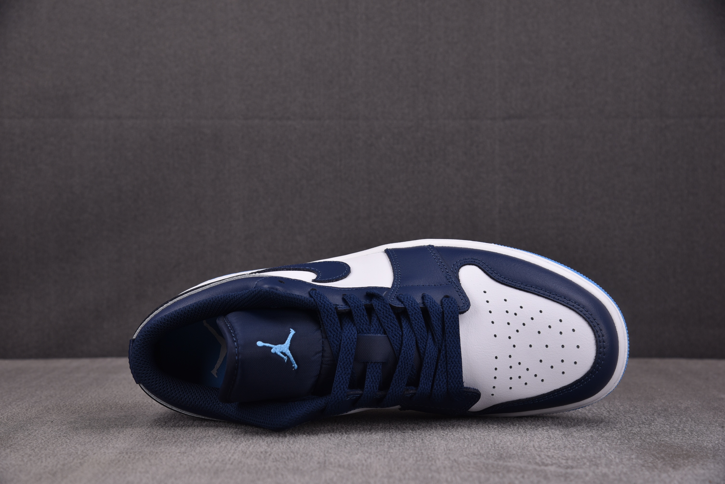 Air Jordan 1 Low Midnight Navy University Blue 午夜蓝 -