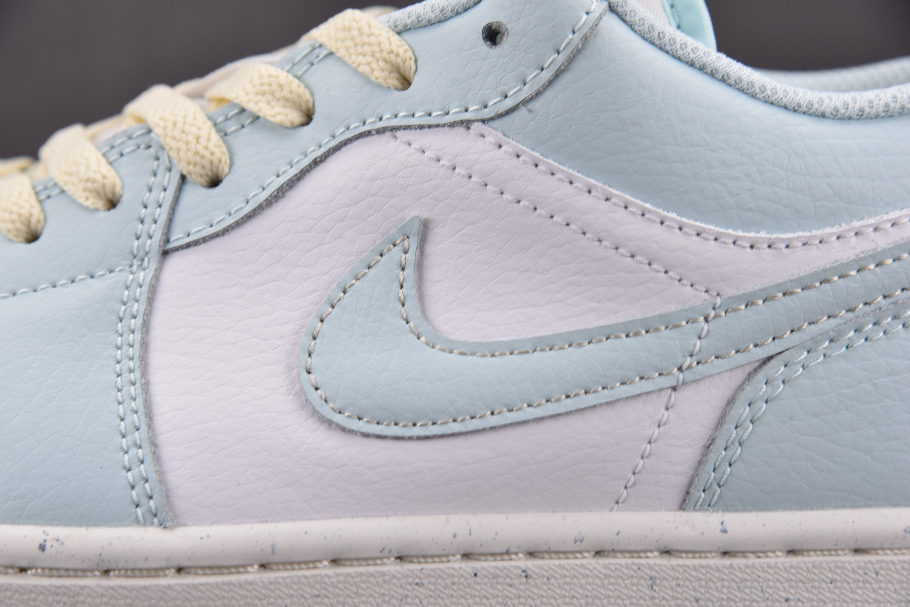 Air Jordan 1 Low SE Glacier Blue Summit White 冰川蓝 HJ
