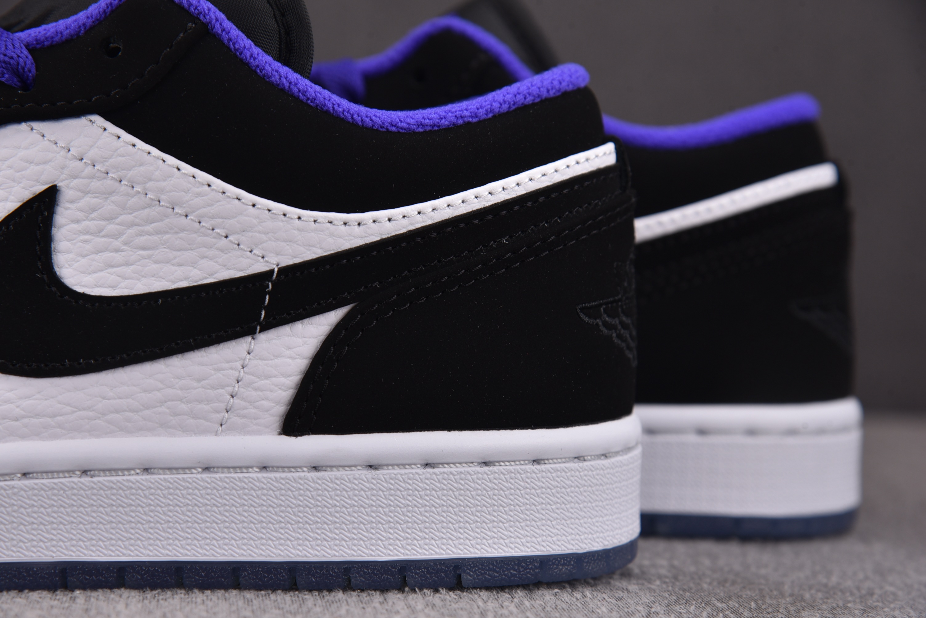 Air Jordan 1 Retro Low White Black Dark Concord 白黑紫 