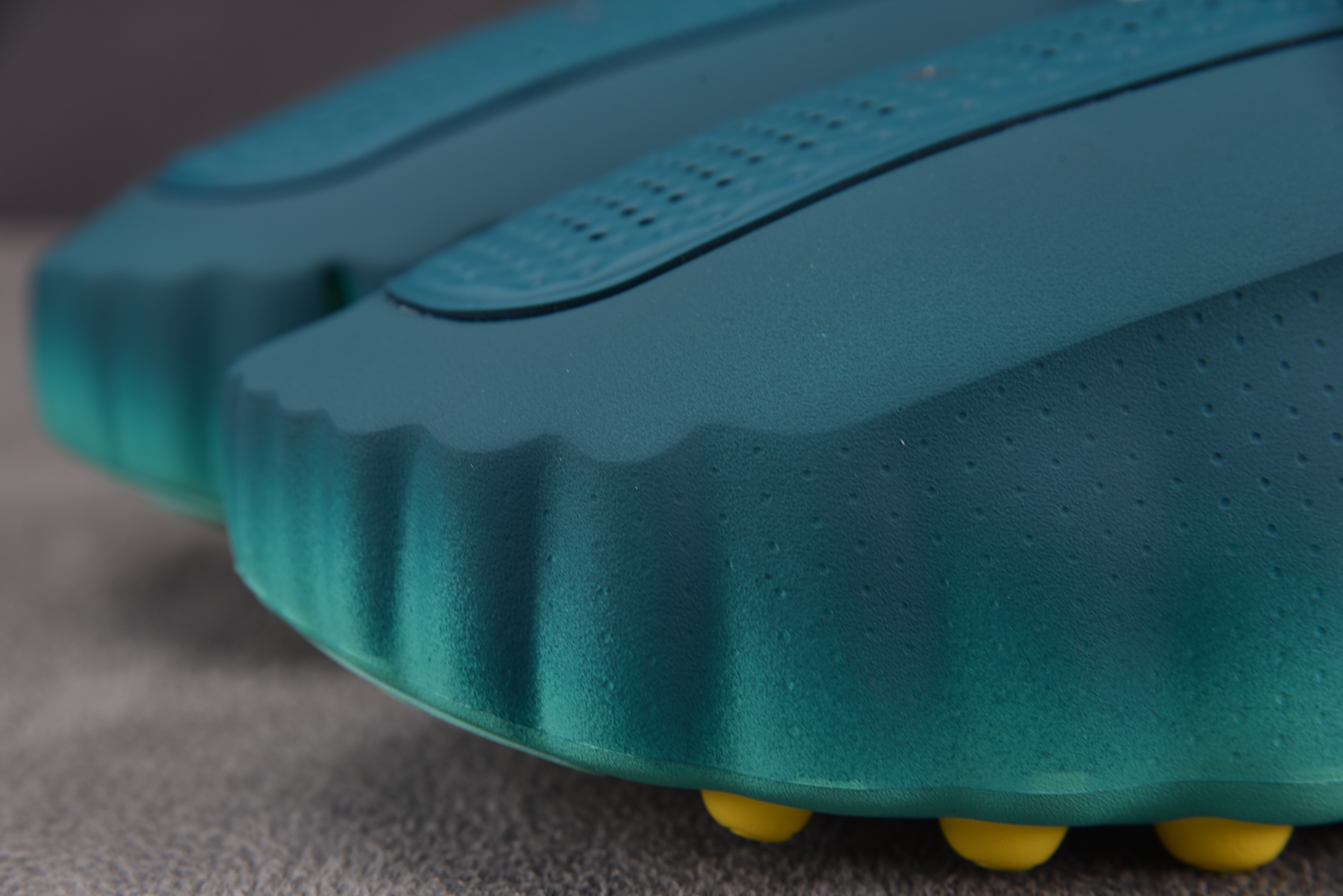 NK Mind 001 Geode Teal 青绿 HQ4307-301 #YZ001-136 37.5