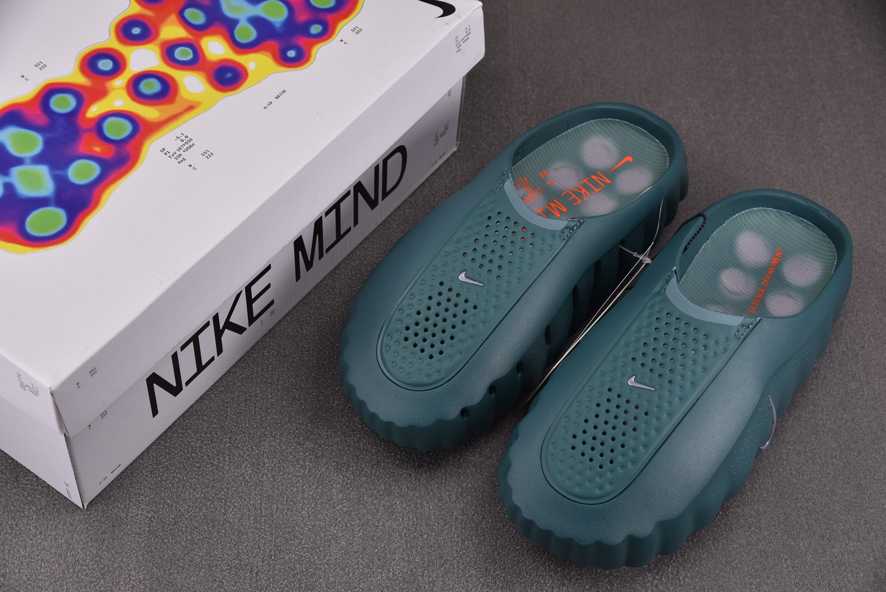 NK Mind 001 Mineral Slate 青色 HQ4307-300 #YZ001-136 3