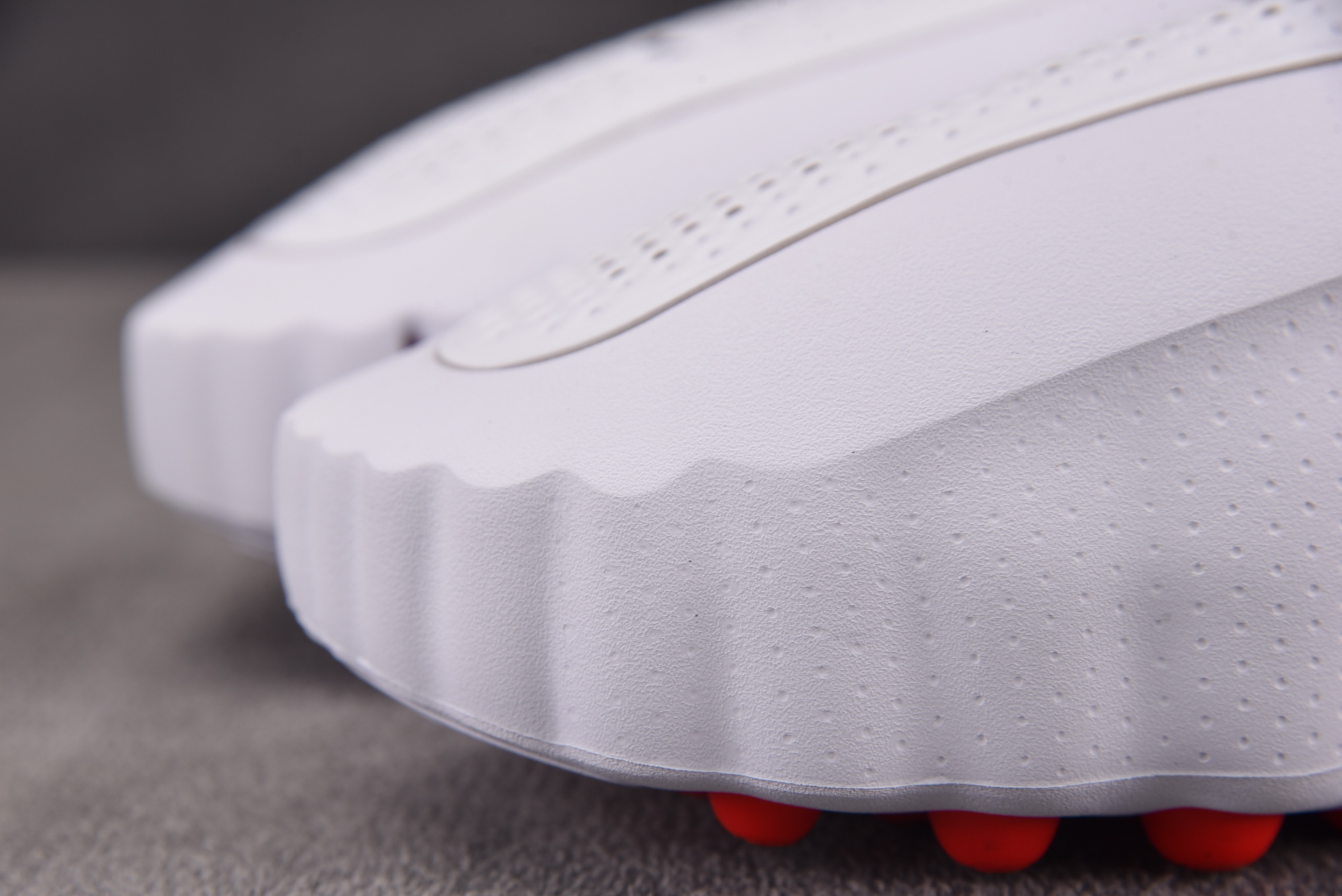 NK Mind 001 White Speed Red 白色 HQ4307-101 #YZ001-136