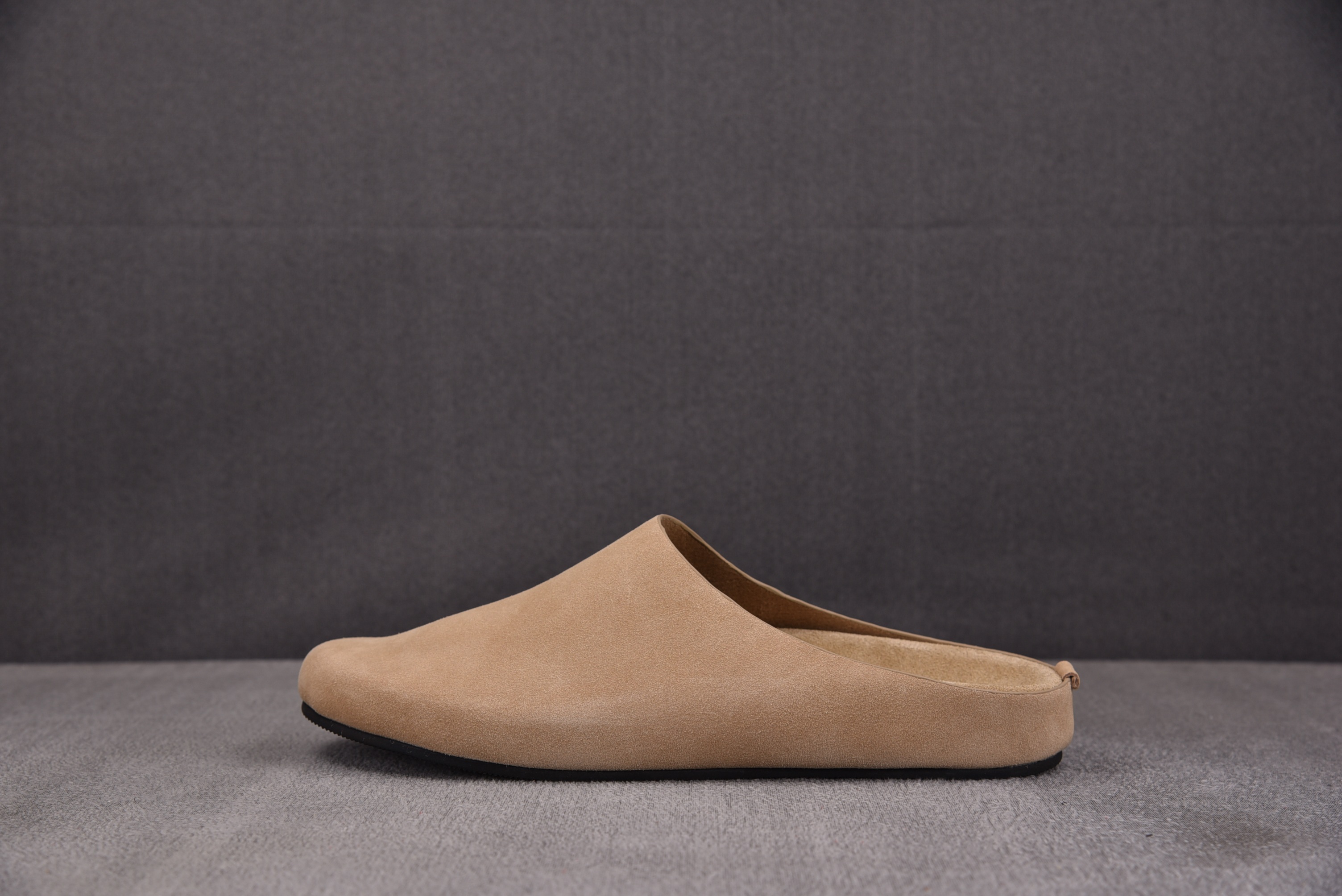 The Row Square Loafer Pumps in tan 沙色  #YZ01136-45