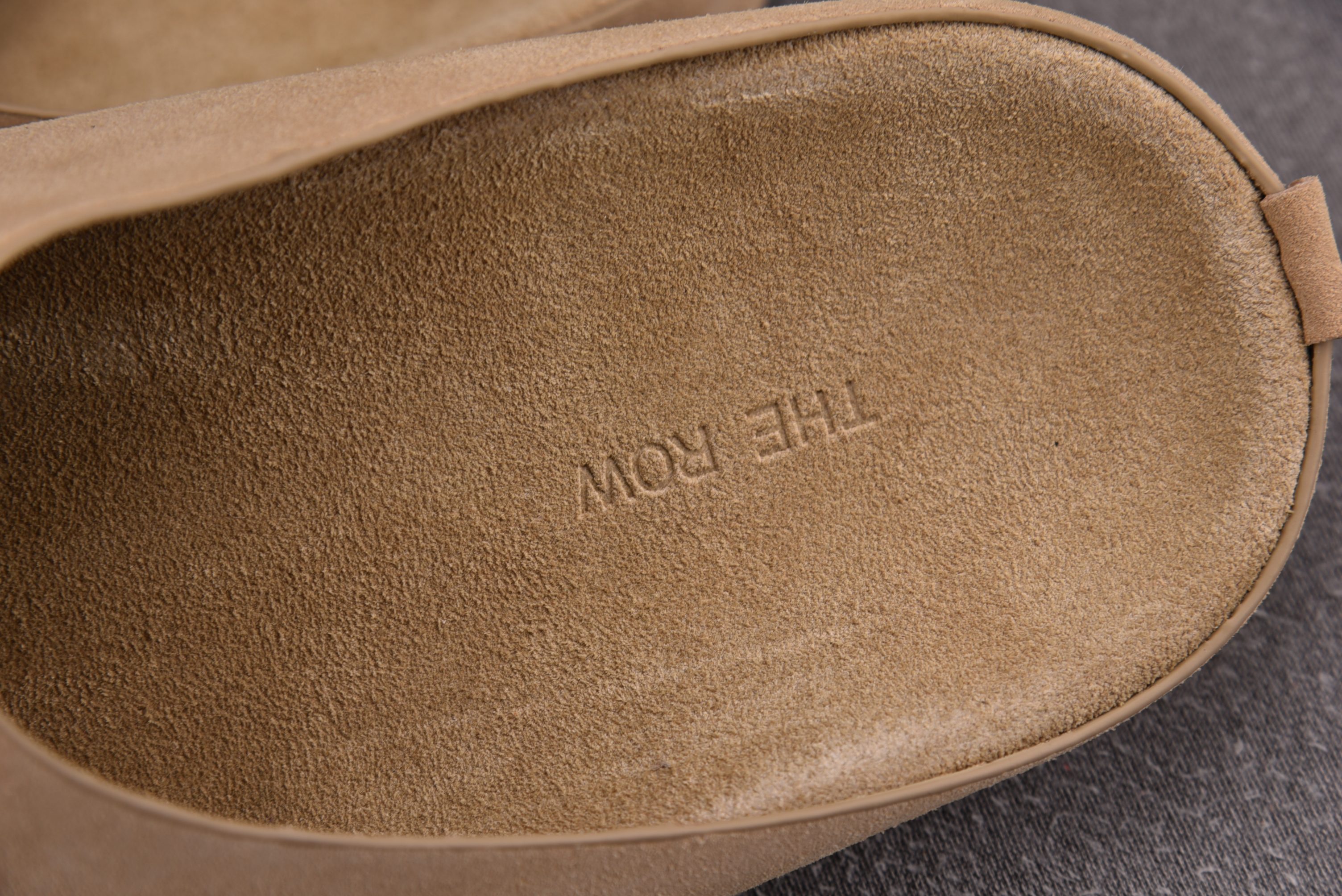 The Row Square Loafer Pumps in tan 沙色  #YZ01136-45