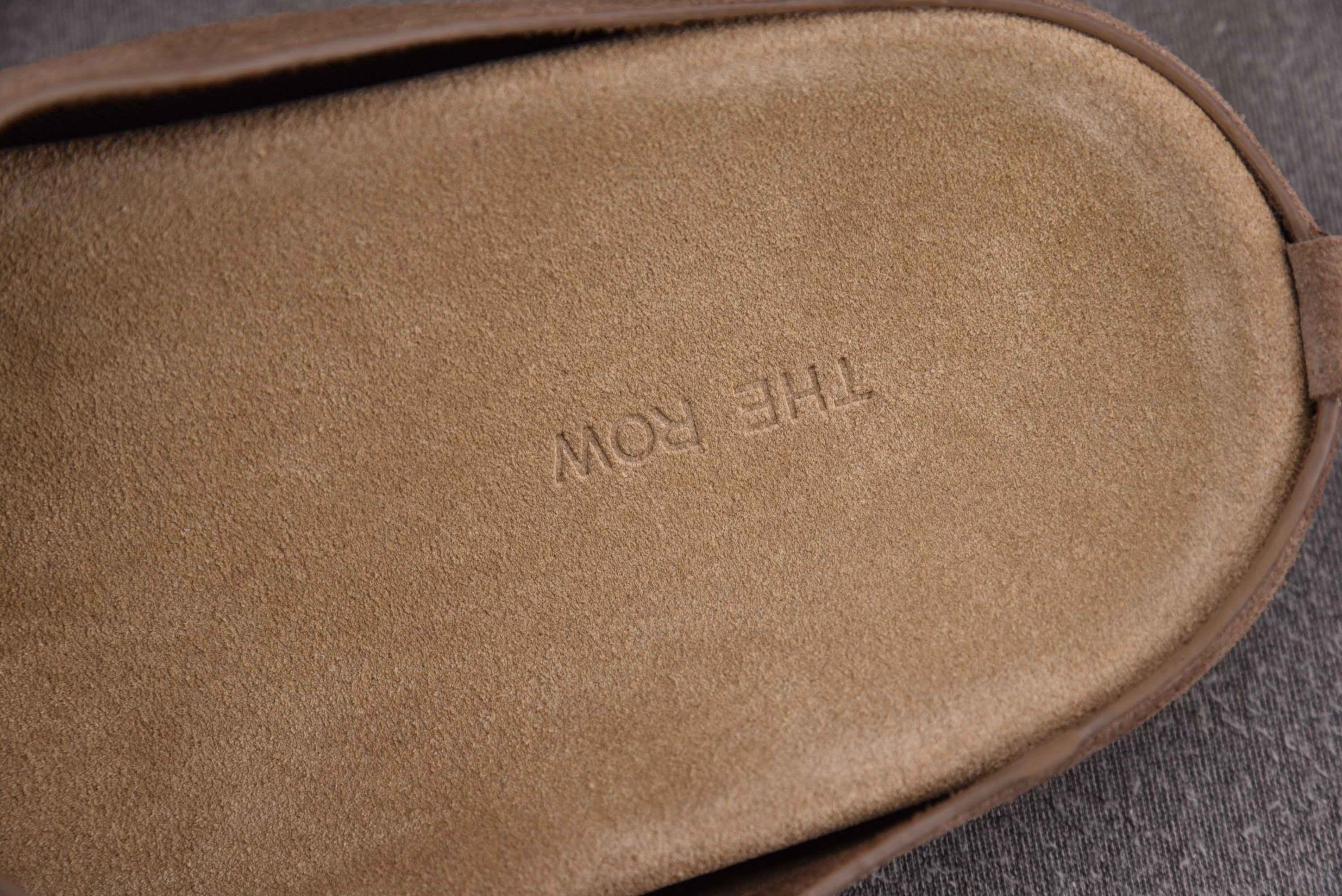 The Row Square Loafer Pumps in tan 羚羊棕  #YZ01136-45