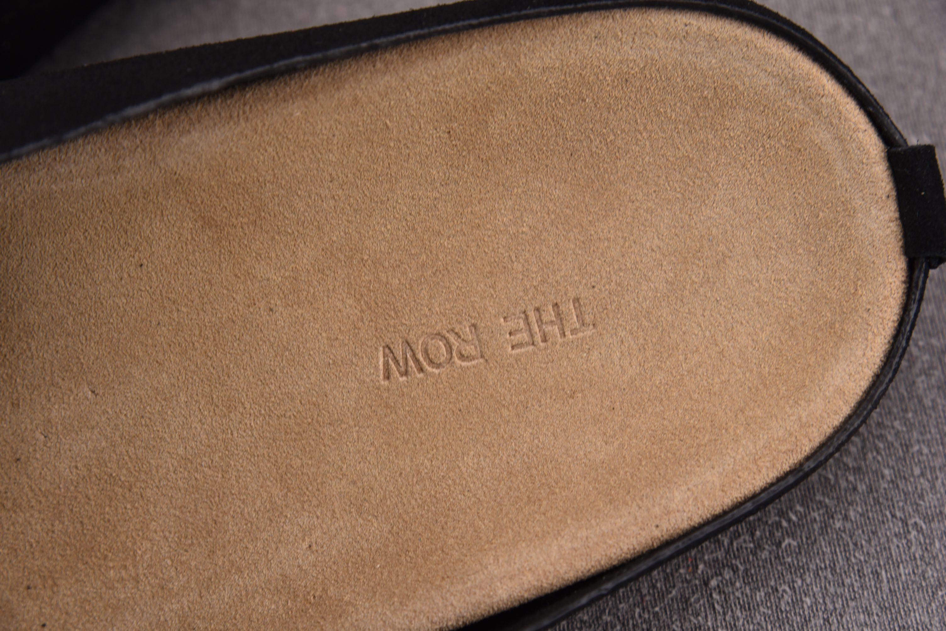 The Row Square Loafer Pumps in tan 黑色  #YZ01136-45