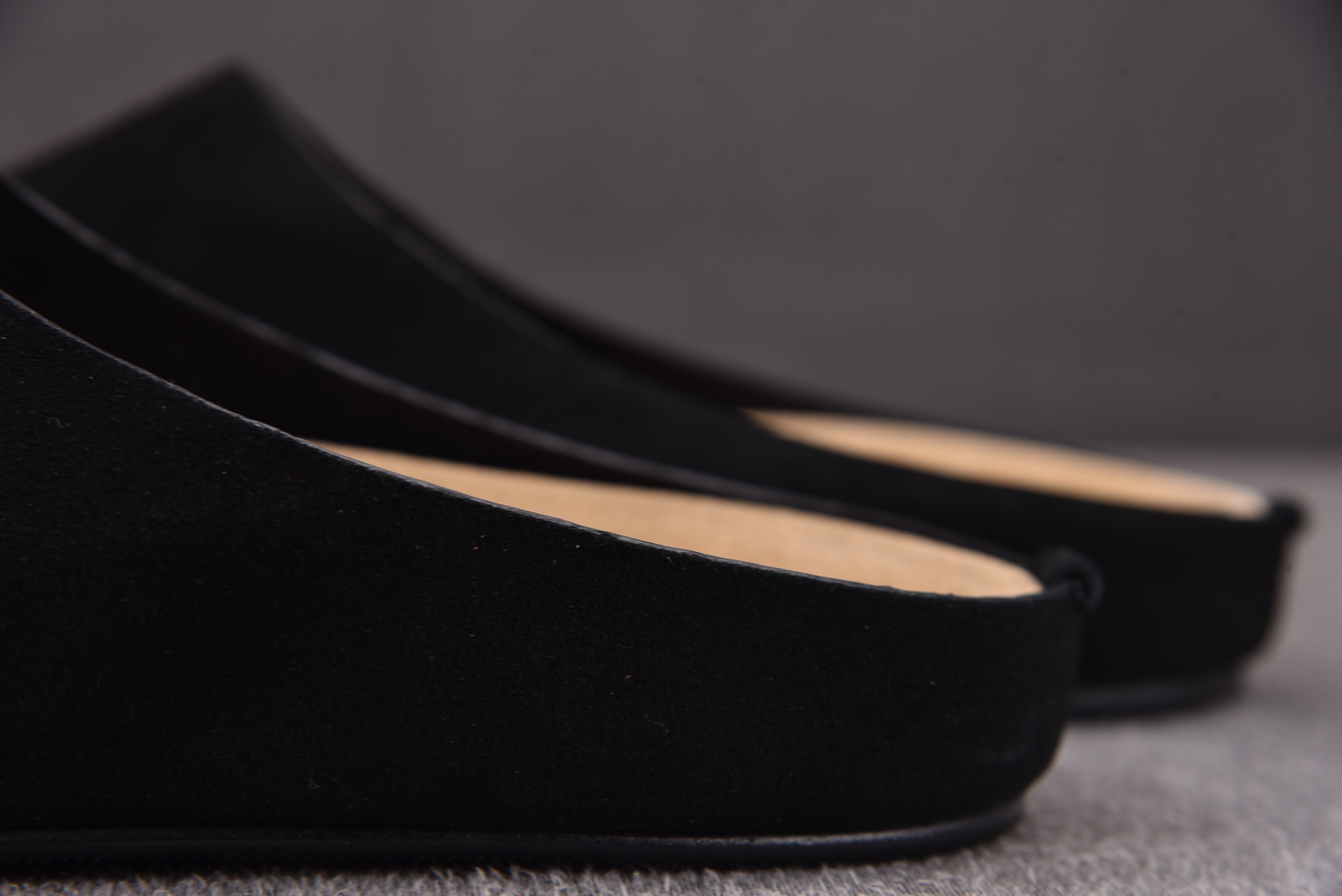 The Row Square Loafer Pumps in tan 黑色  #YZ01136-45