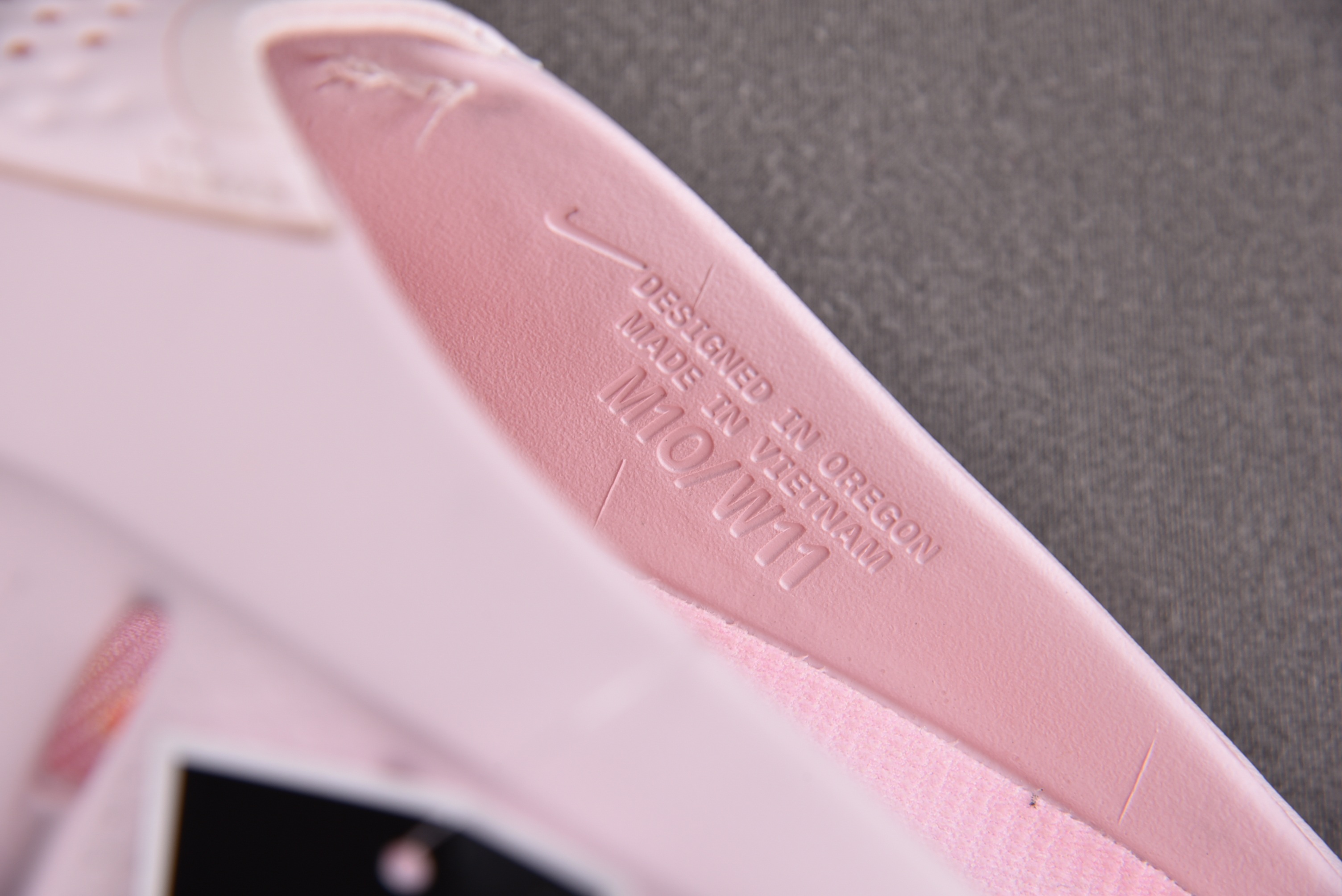 WMNS NK Mind 001 Pearl Pink 粉色 HQ4309-610 #YZ001-136