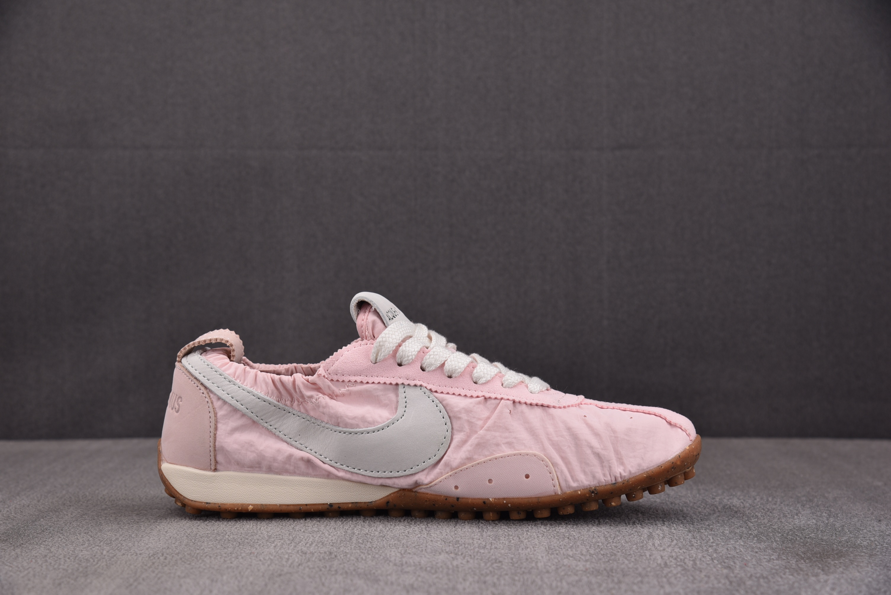 WMNS NK x Jacquemus Moon Shoe SP Aluminum Pink 粉色 HV