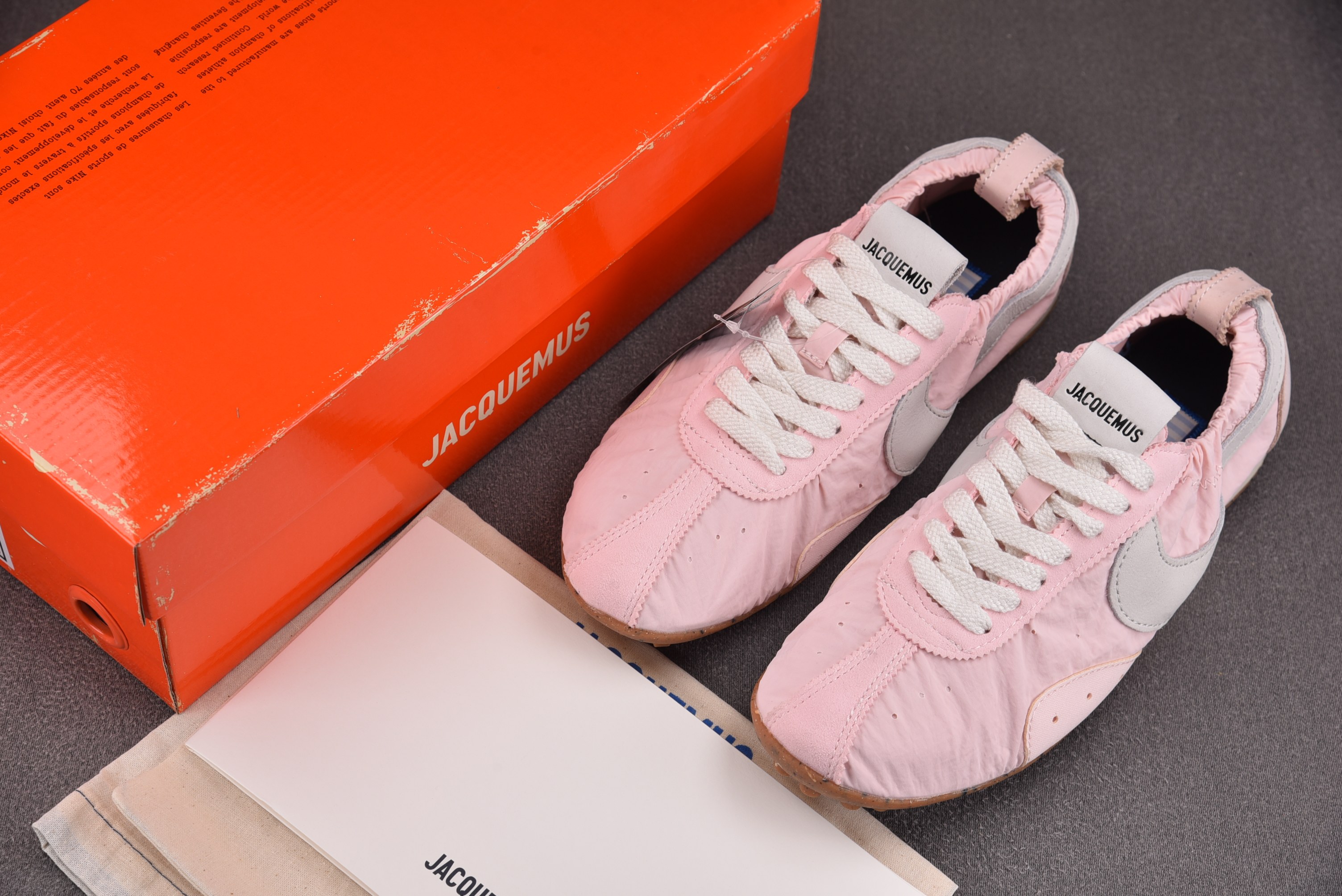 WMNS NK x Jacquemus Moon Shoe SP Aluminum Pink 粉色 HV