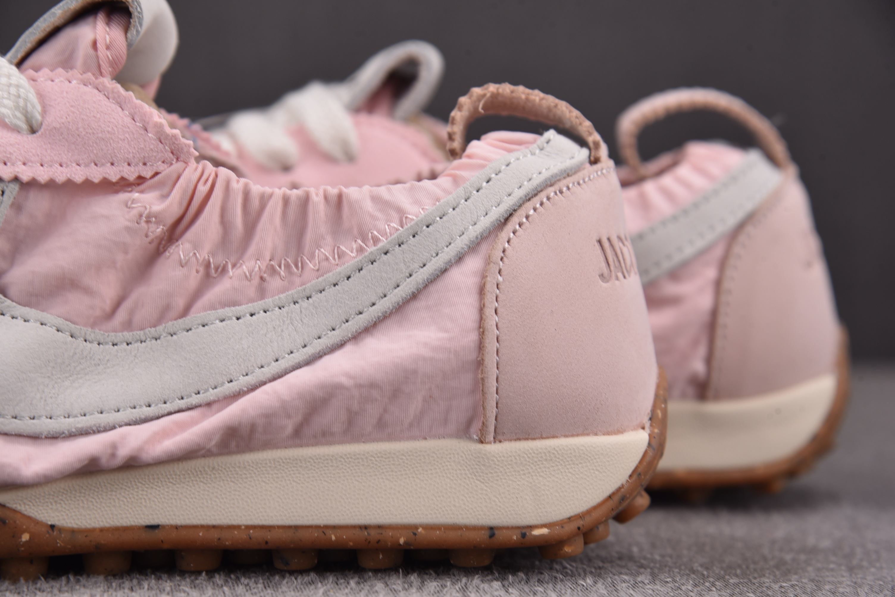 WMNS NK x Jacquemus Moon Shoe SP Aluminum Pink 粉色 HV