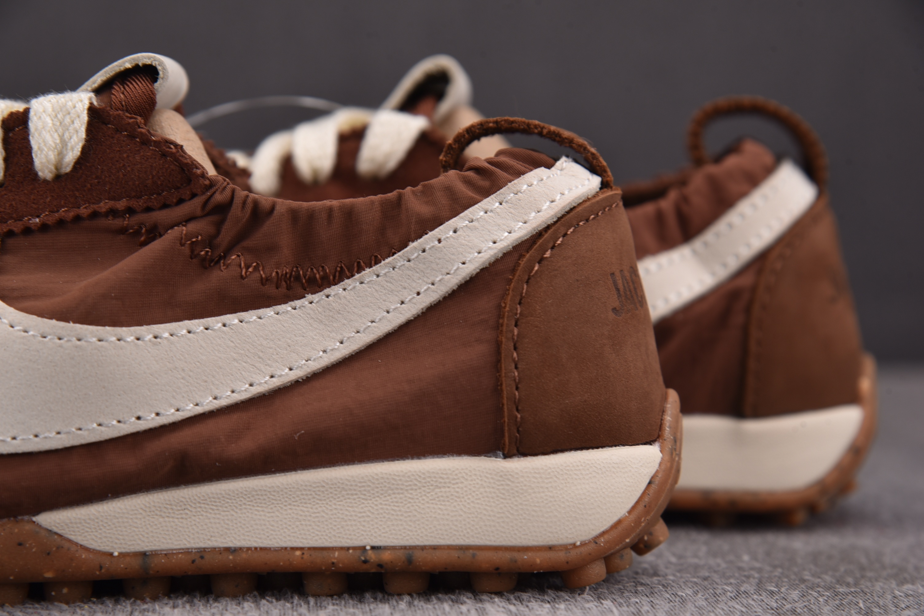 WMNS NK x Jacquemus Moon Shoe SP Fauna Brown 棕色 HV85