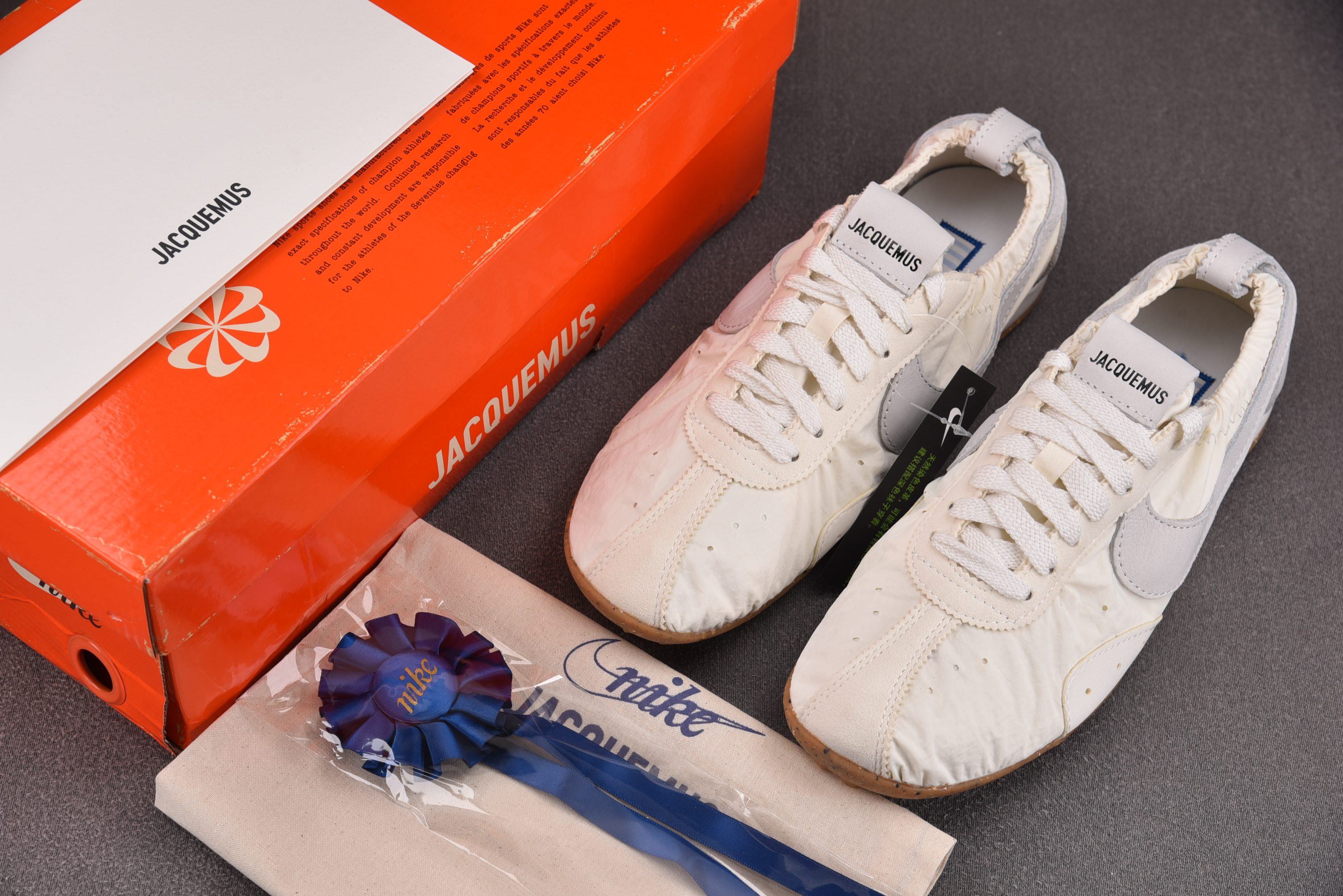 WMNS NK x Jacquemus Moon Shoe SP Soft Pearl 白色 HV854