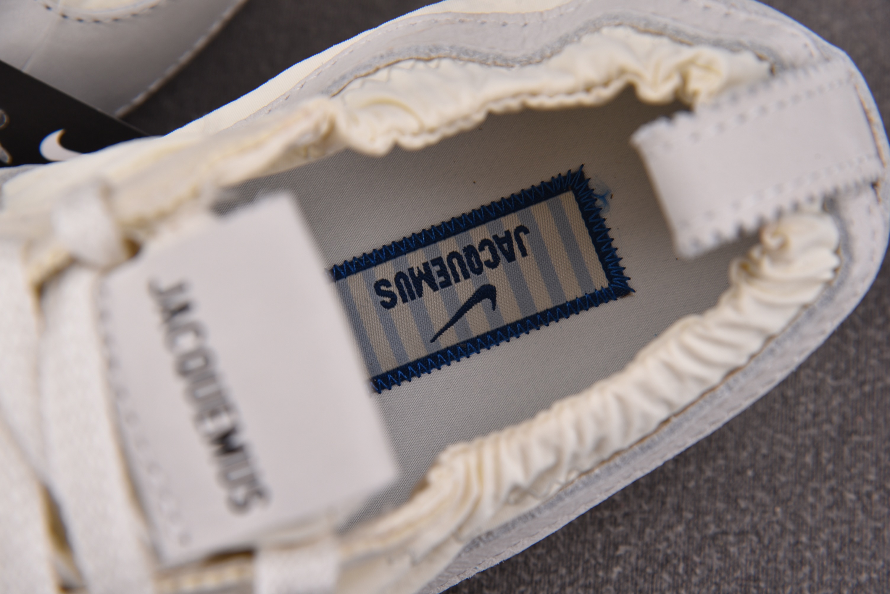 WMNS NK x Jacquemus Moon Shoe SP Soft Pearl 白色 HV854