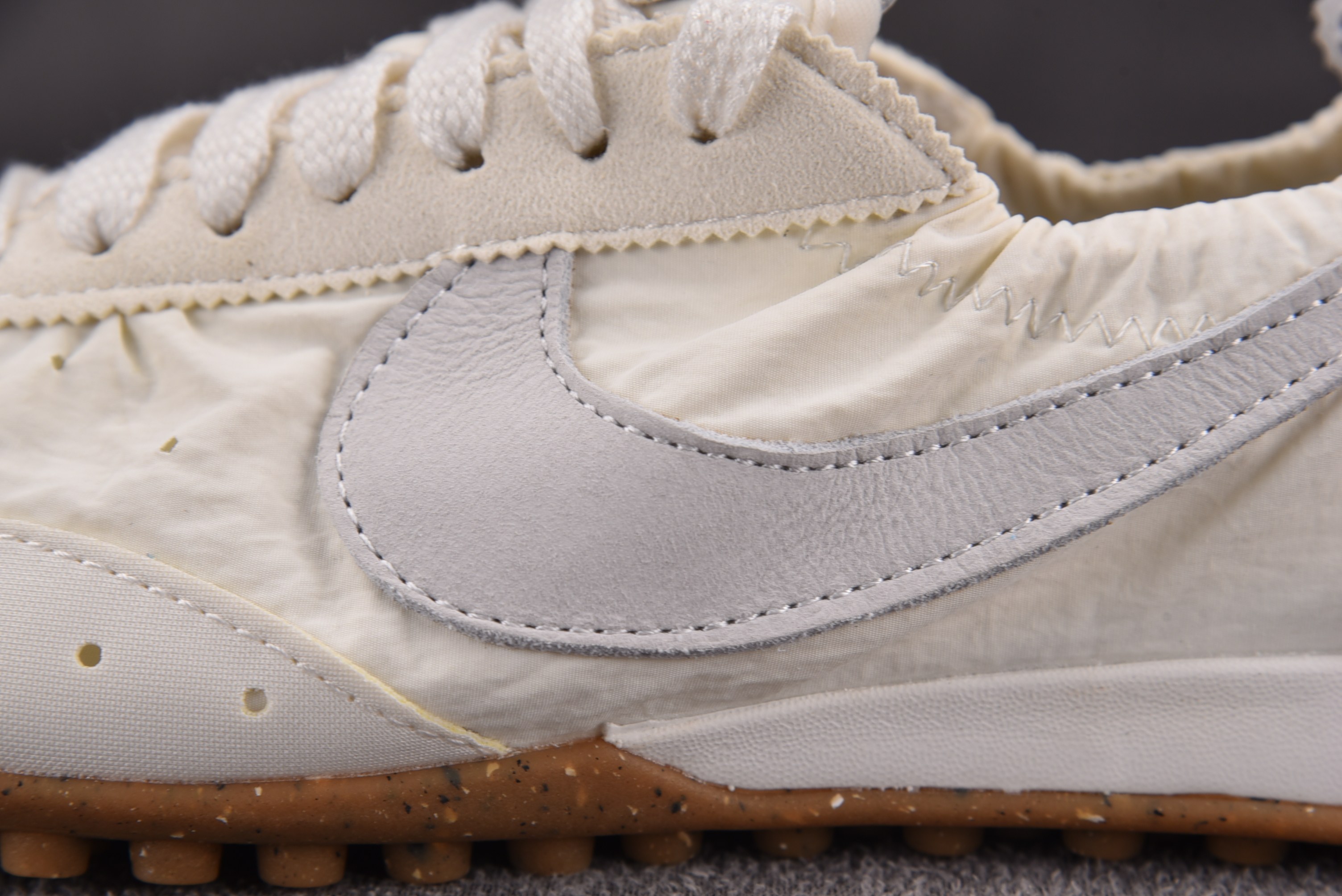 WMNS NK x Jacquemus Moon Shoe SP Soft Pearl 白色 HV854