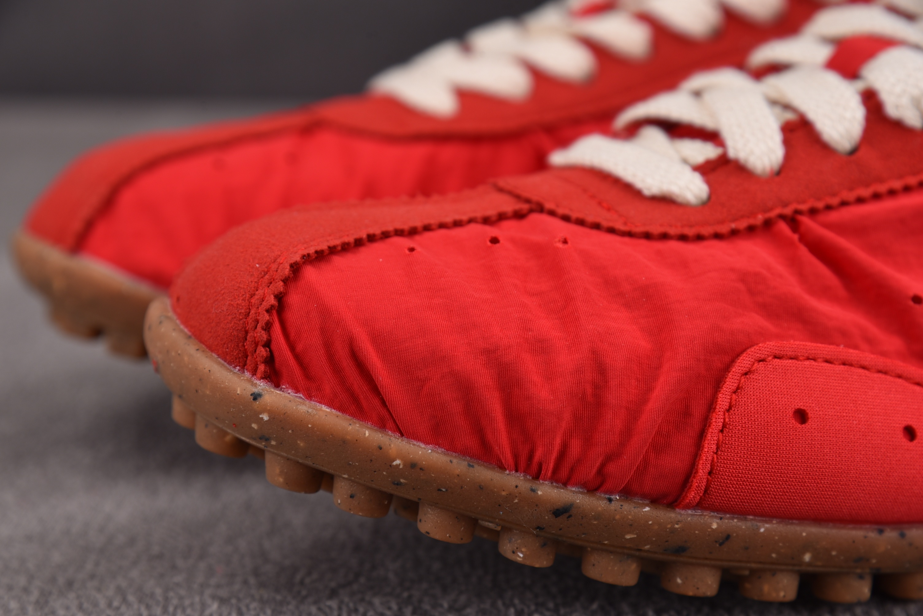 WMNS NK x Jacquemus Moon SP University Red 红色 HV8547