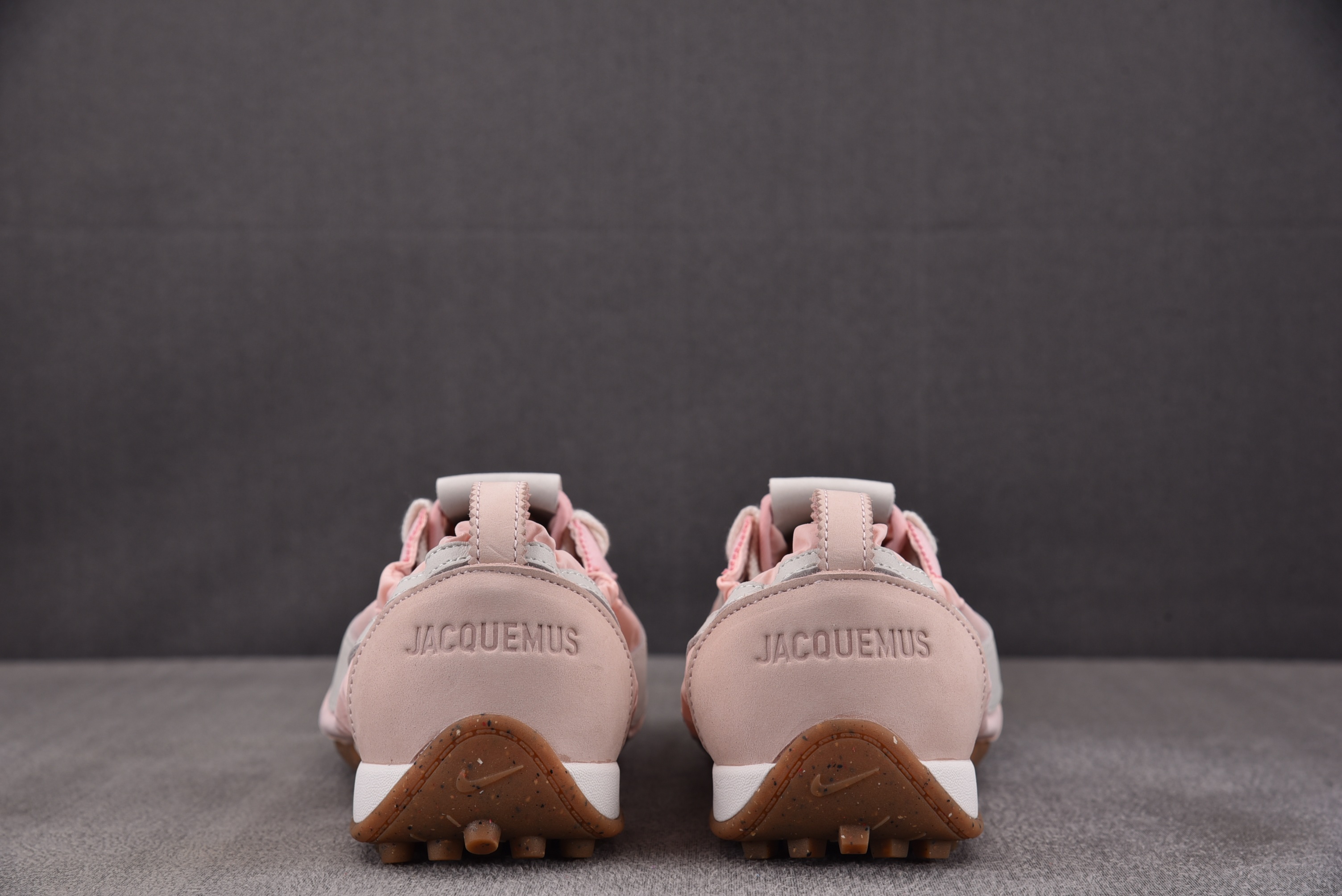 WMNS NK x Jacquemus Moon Shoe SP Aluminum Pink 粉色 HV