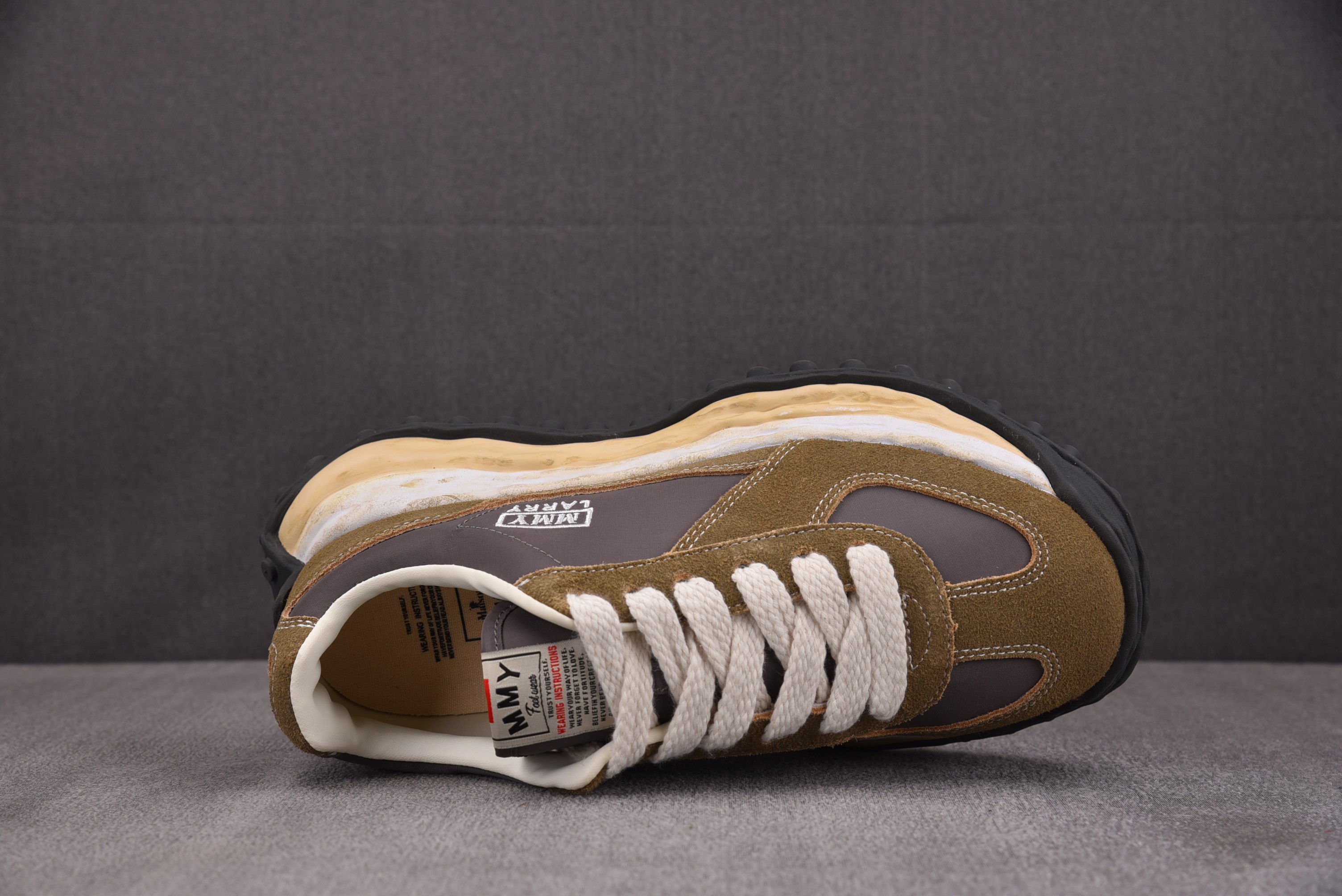 MIHARA YASUHIRO 棕色 No.307 #YZ00636-45