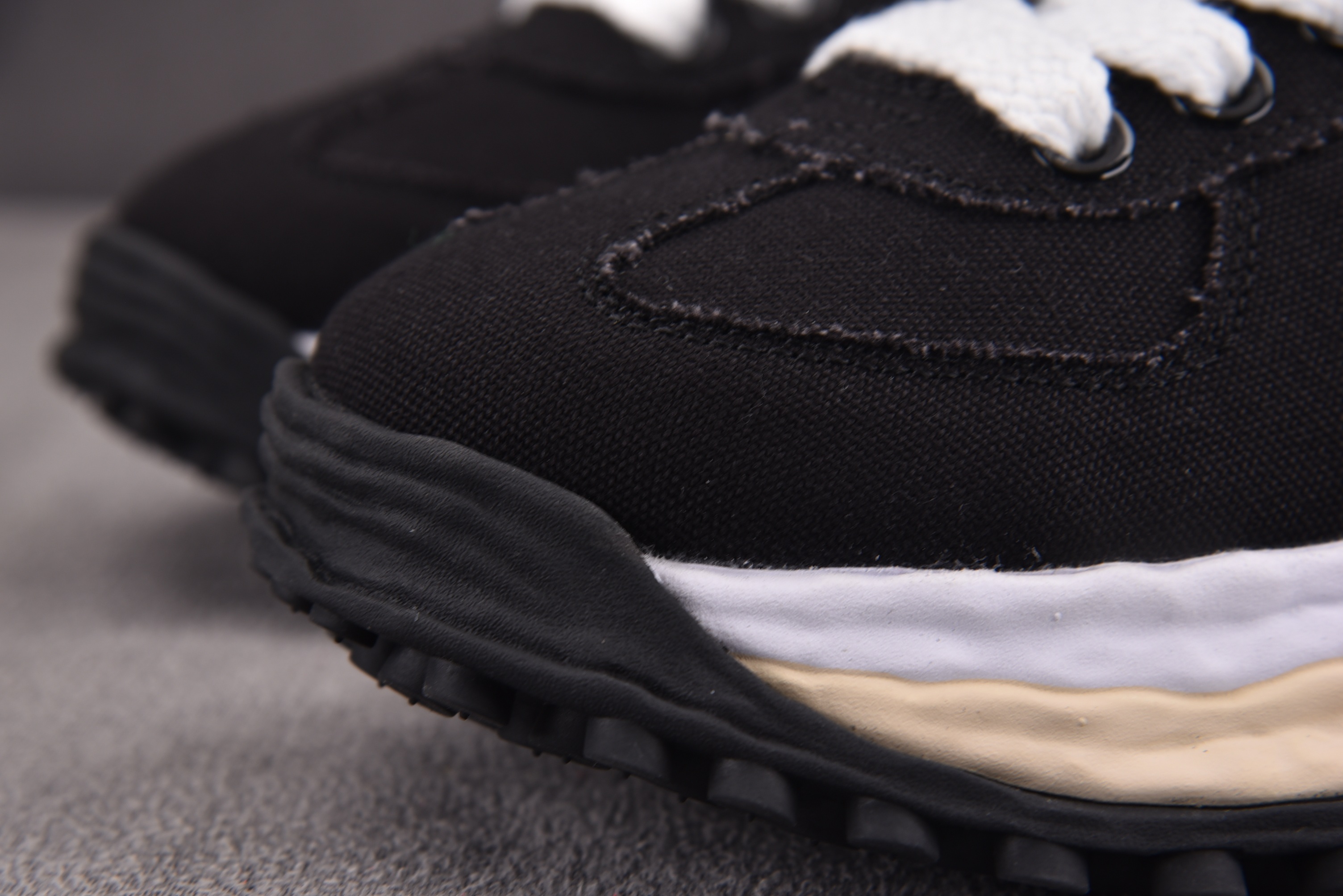 MIHARA YASUHIRO 黑色 No.301 #YZ00636-45