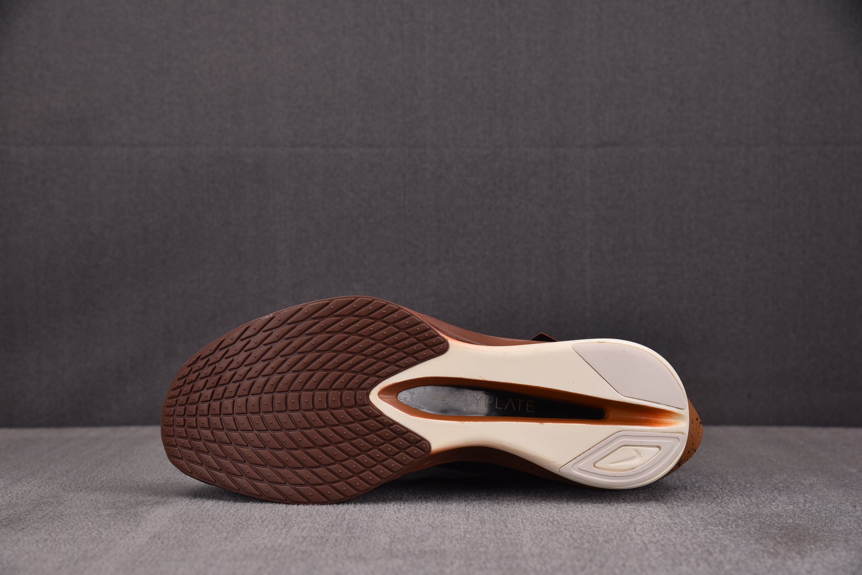 NK Vaporfly 4 Velvet Brown Black 黑棕 IH4453-220  #YZ0