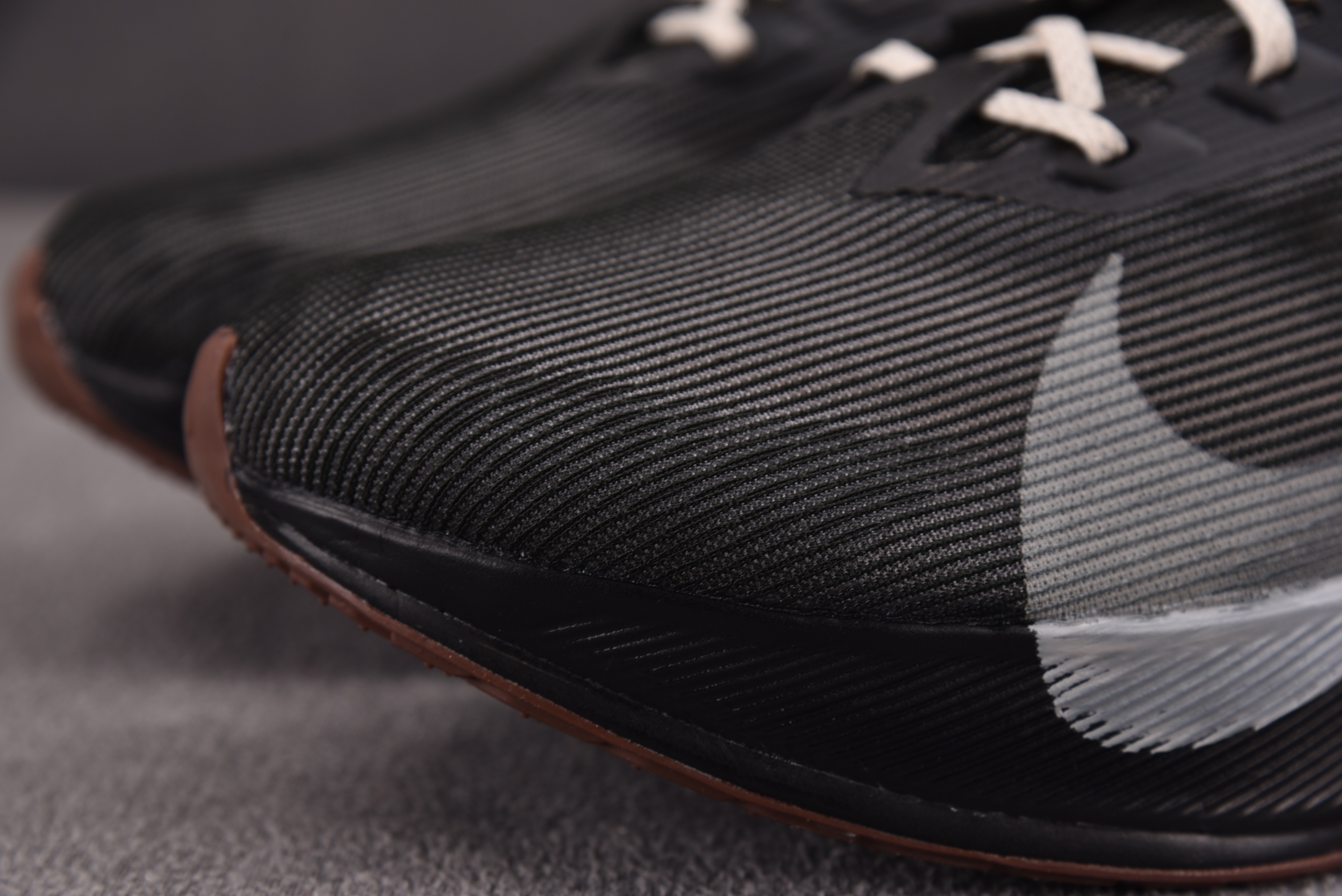 NK Vaporfly 4 Velvet Brown Black 黑棕 IH4453-220  #YZ0