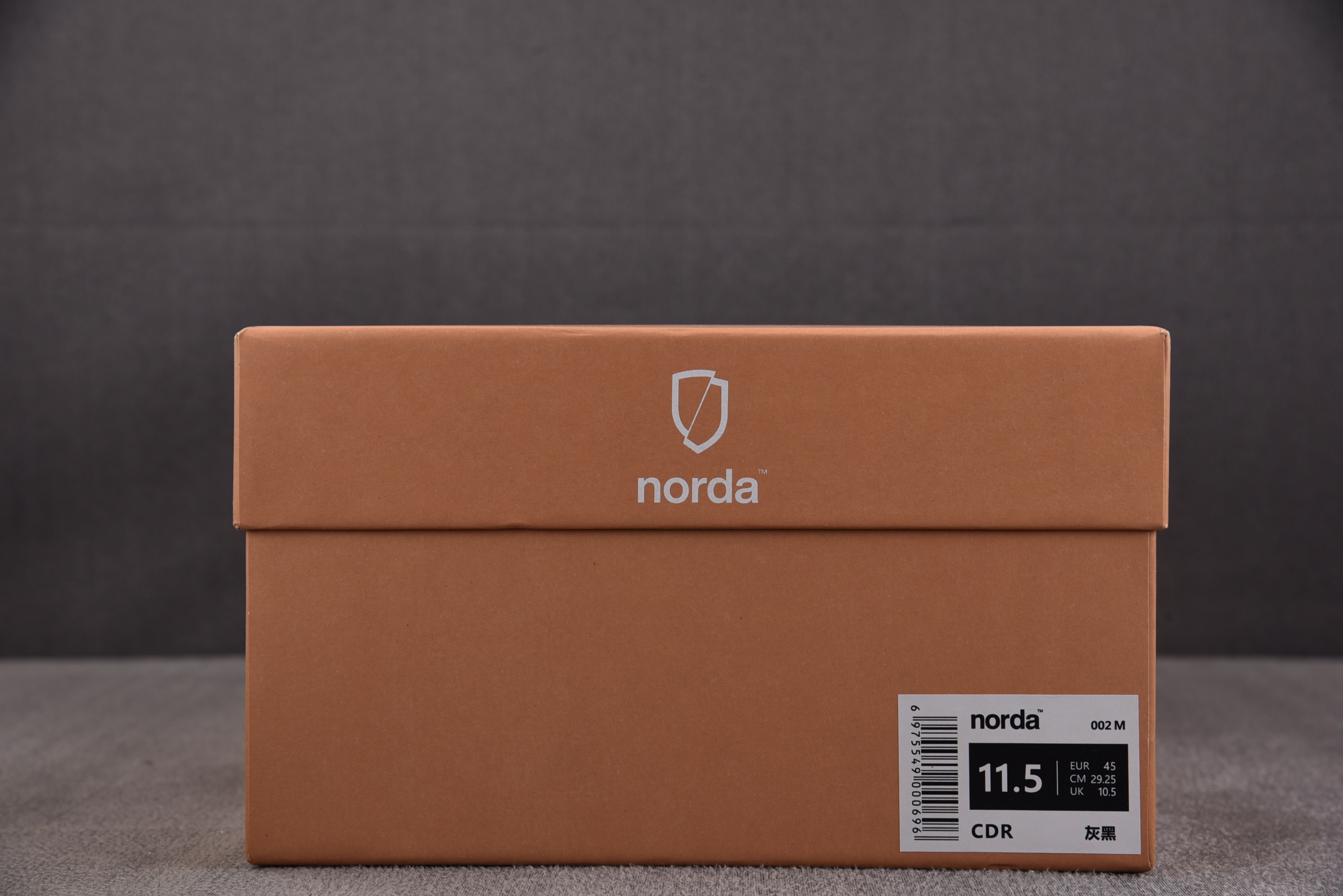 Norda 002 灰色 #YZ00436-45