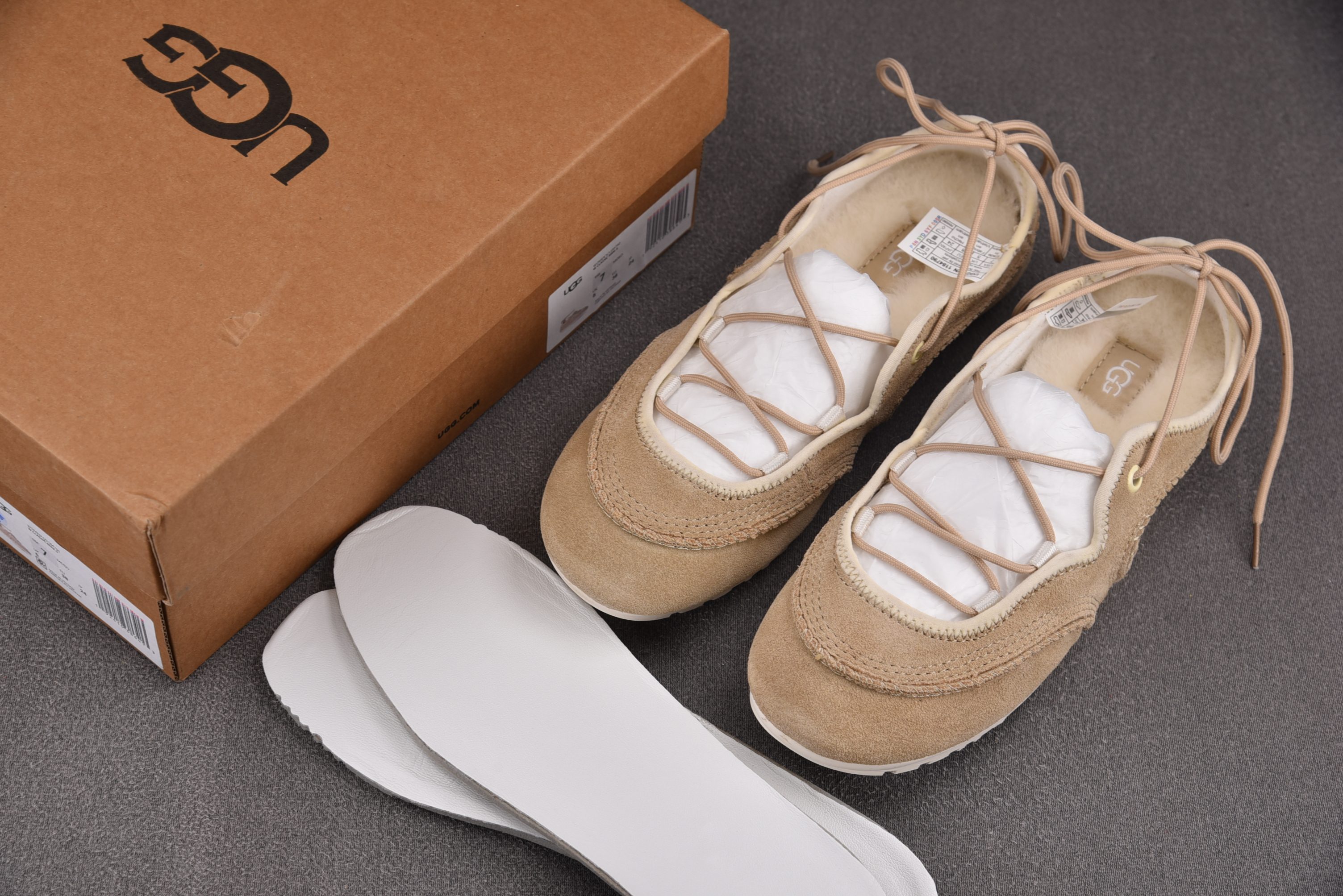 UGG Quill 菜籽色 #YZ02436-40