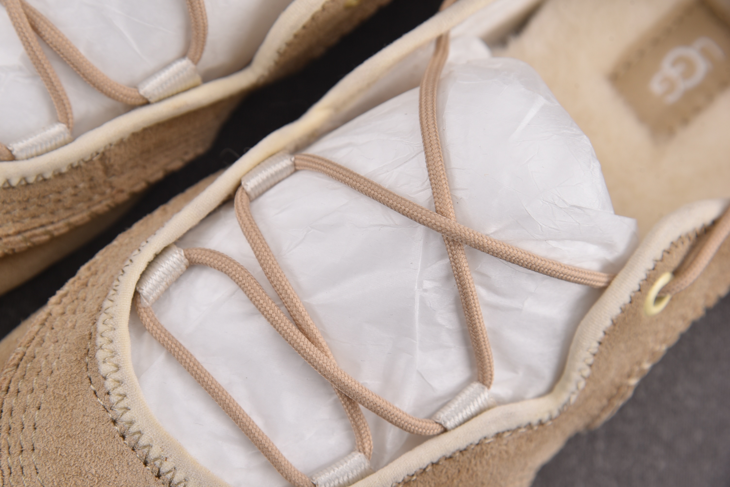 UGG Quill 菜籽色 #YZ02436-40