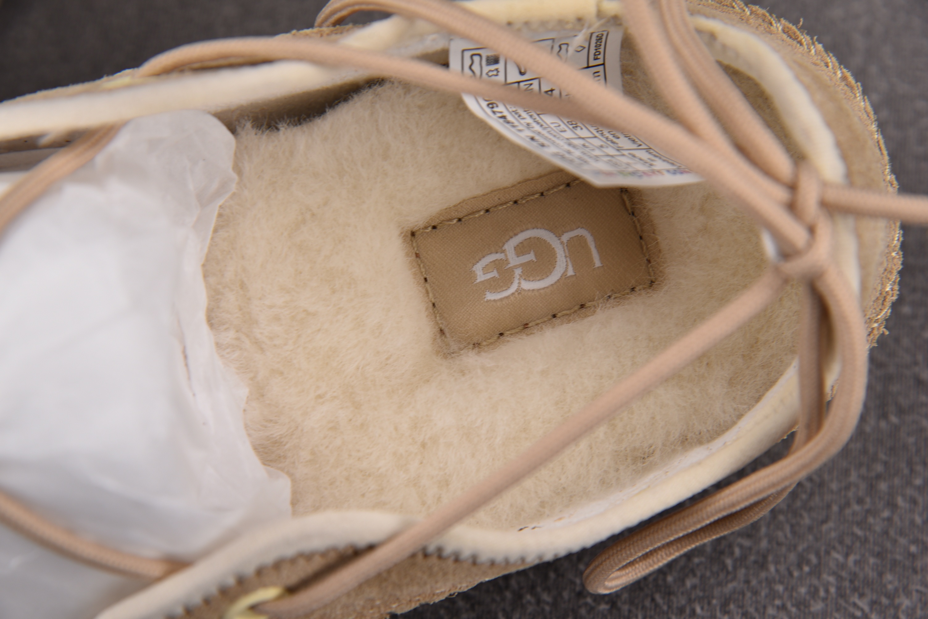 UGG Quill 菜籽色 #YZ02436-40