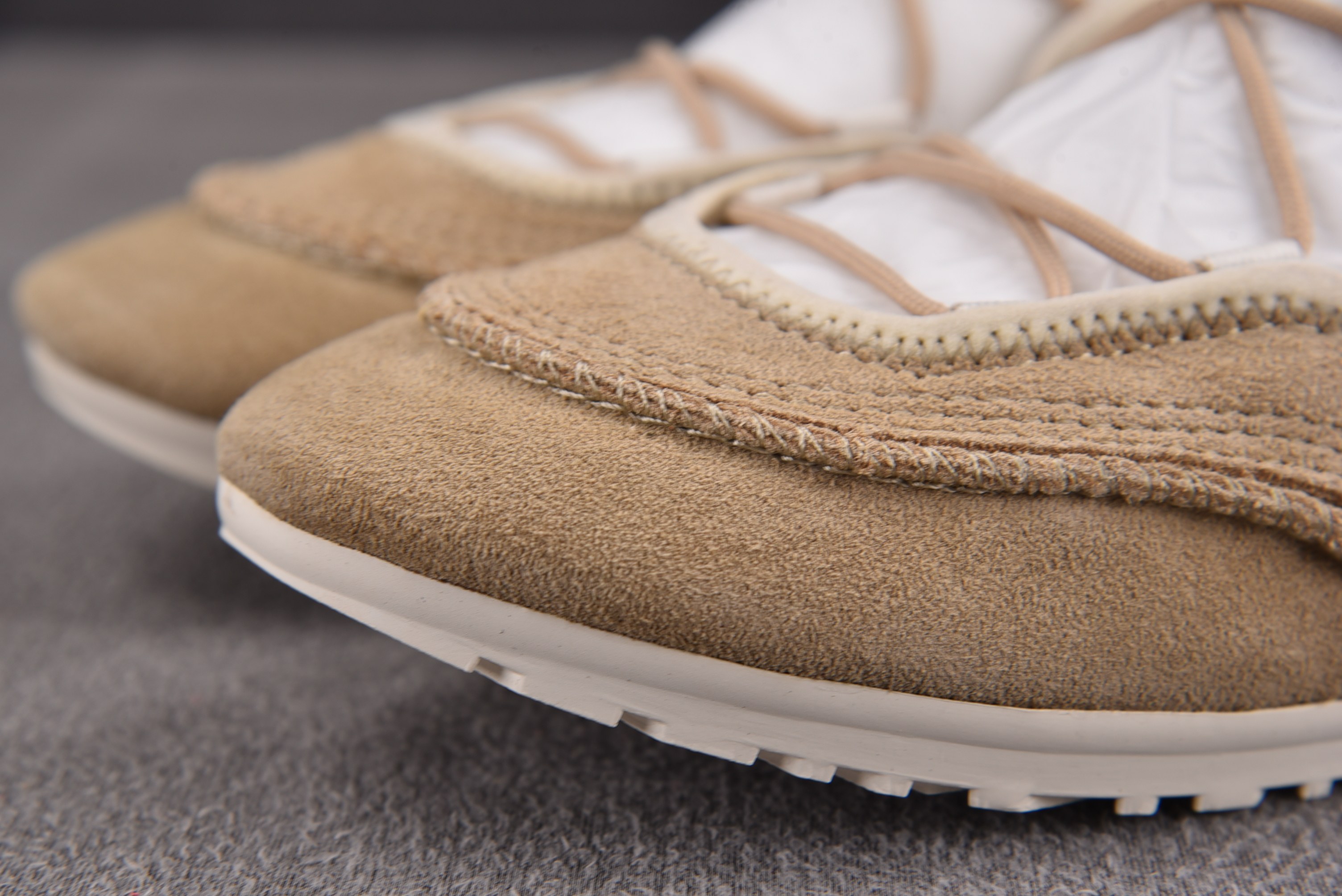 UGG Quill 菜籽色 #YZ02436-40