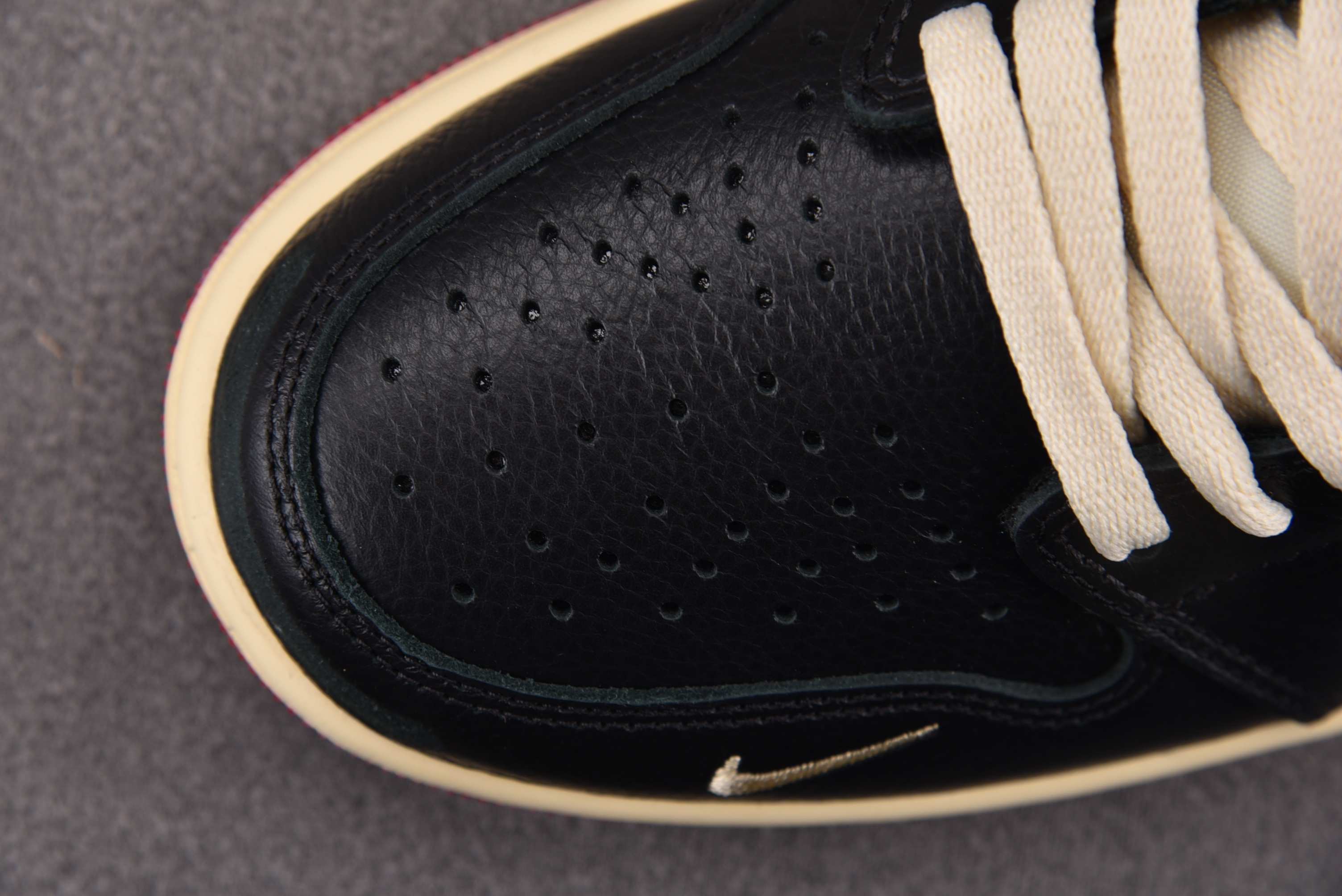 Air Jordan 1 Retro Low OG x Nigel Sylvester Nitro 黑色