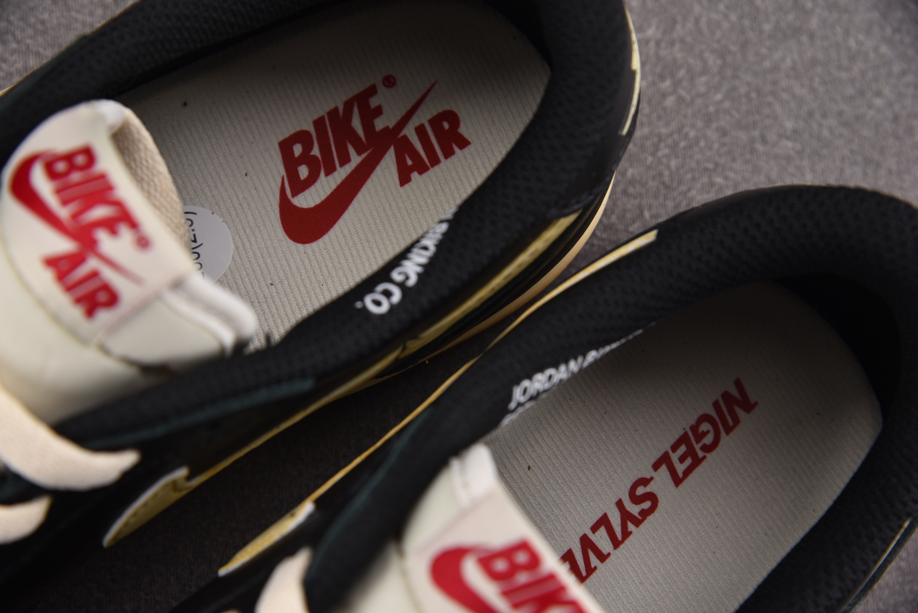 Air Jordan 1 Retro Low OG x Nigel Sylvester Nitro 黑色
