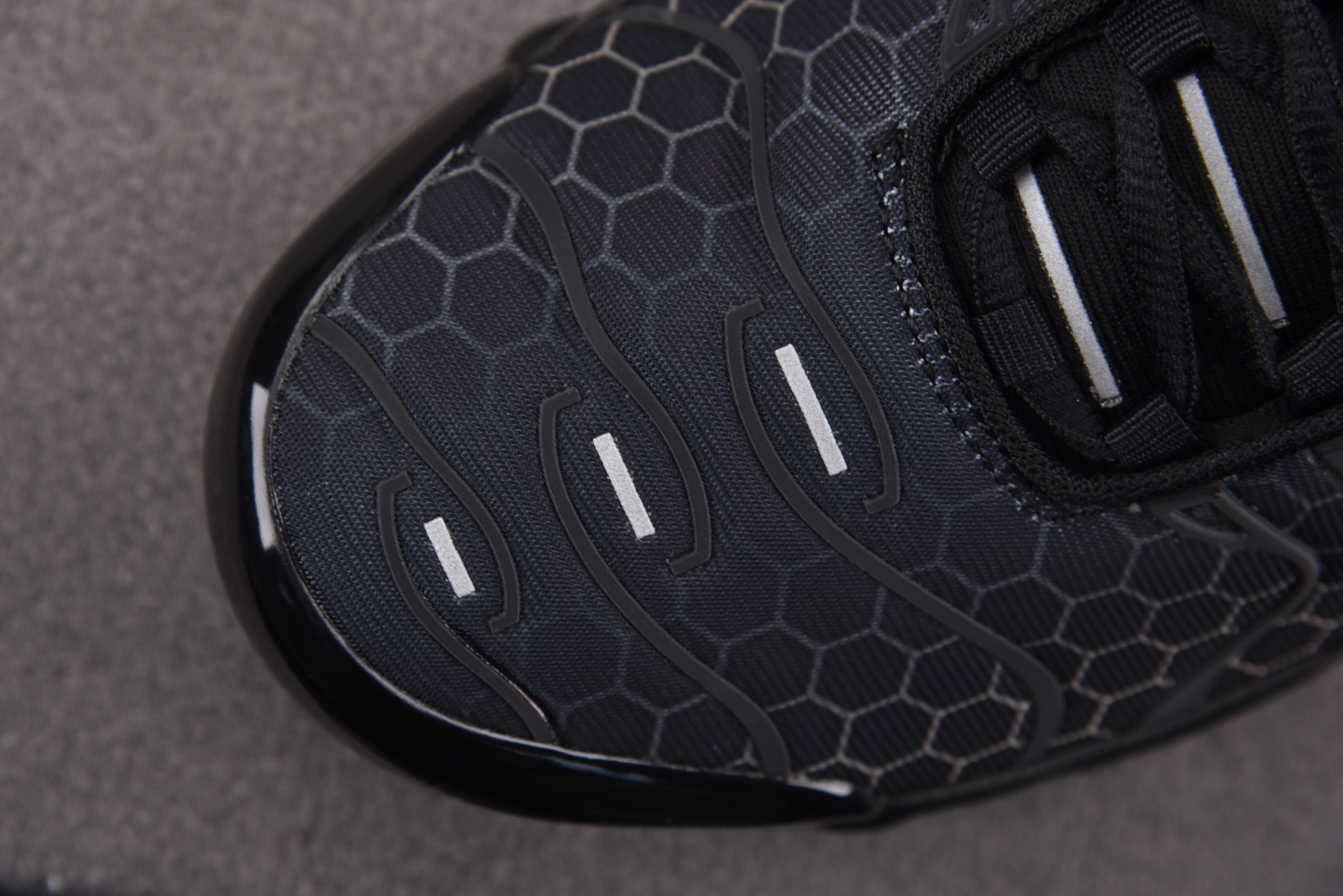 NK Air Max Plus Black Honey 黑蜂巢 IQ0287-010#YZ039-339