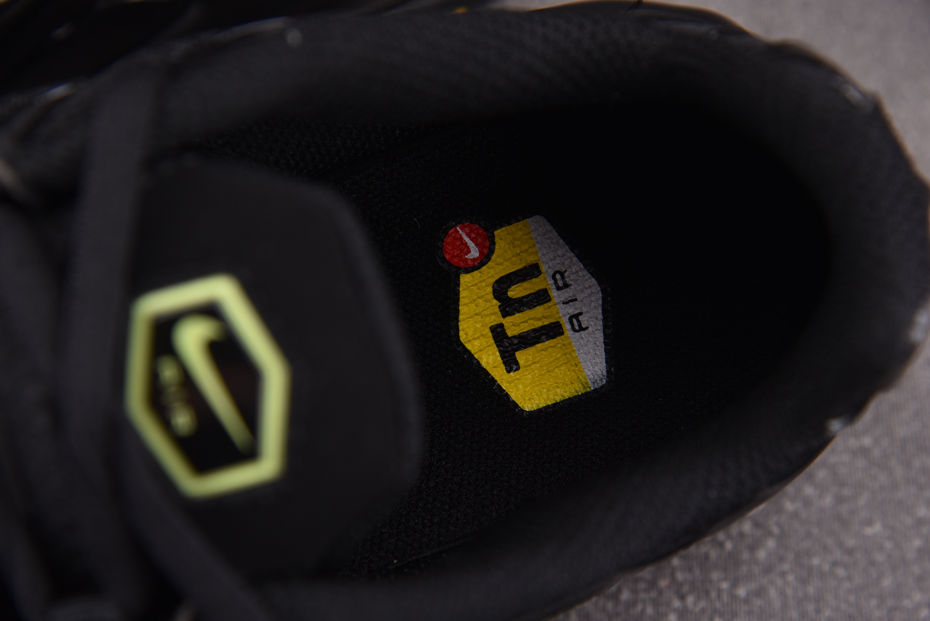 NK Air Max Plus Black Volt Ice 黑绿 DM0032-036#YZ039-3