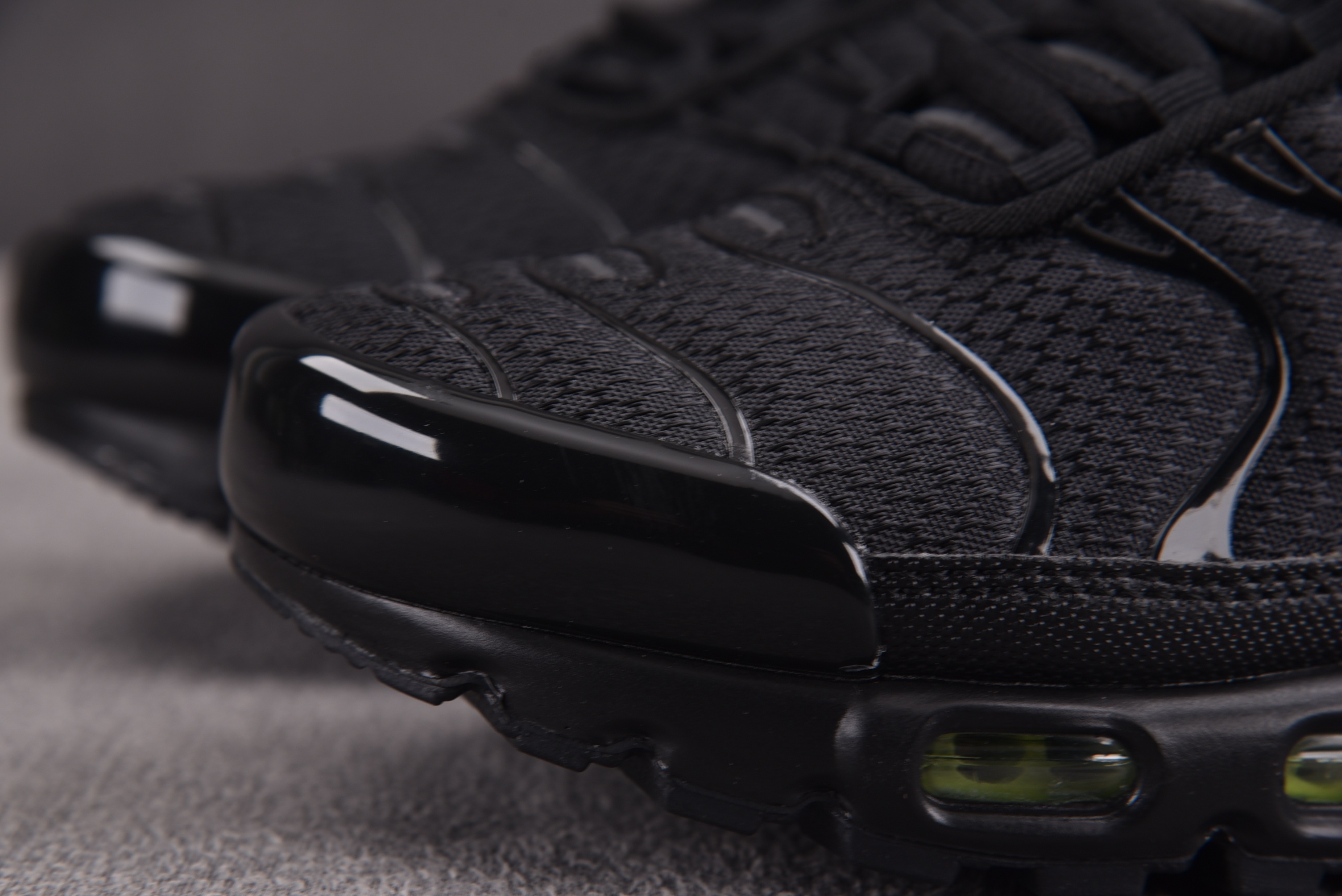 NK Air Max Plus Black Volt Ice 黑绿 DM0032-036#YZ039-3