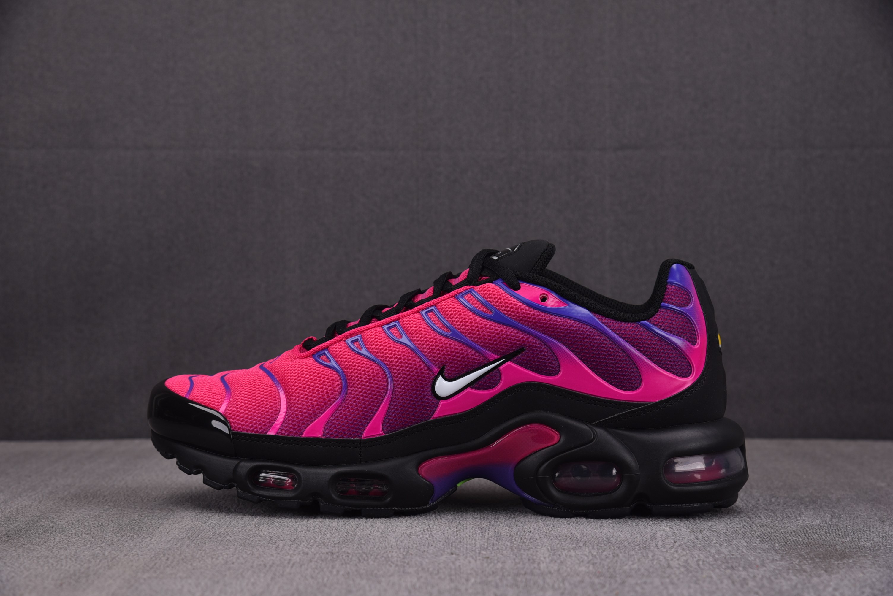 NK Air Max Plus Rebellious Air 红黑 -610#YZ039-339-47.