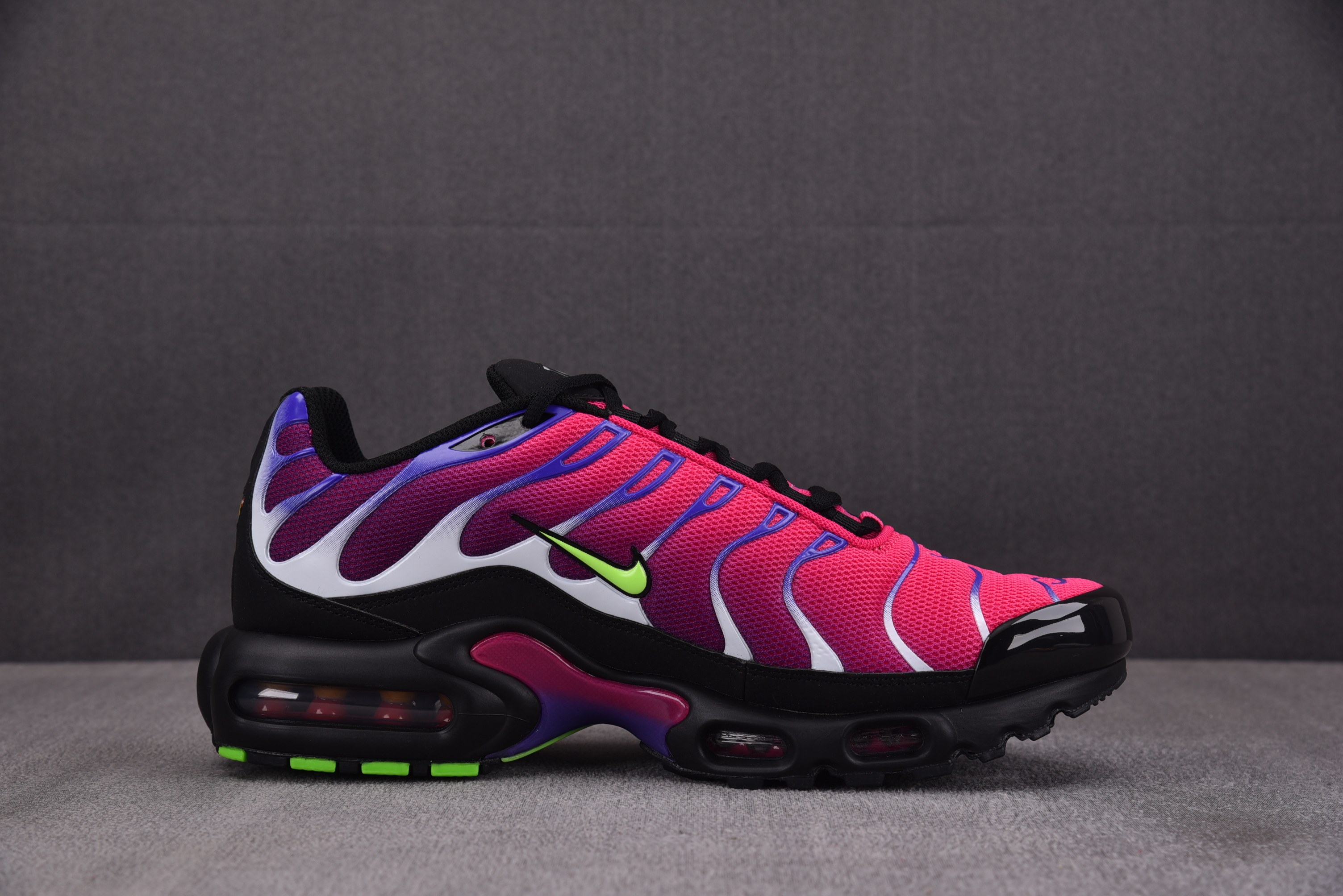 NK Air Max Plus Rebellious Air 红黑 -610#YZ039-339-47.