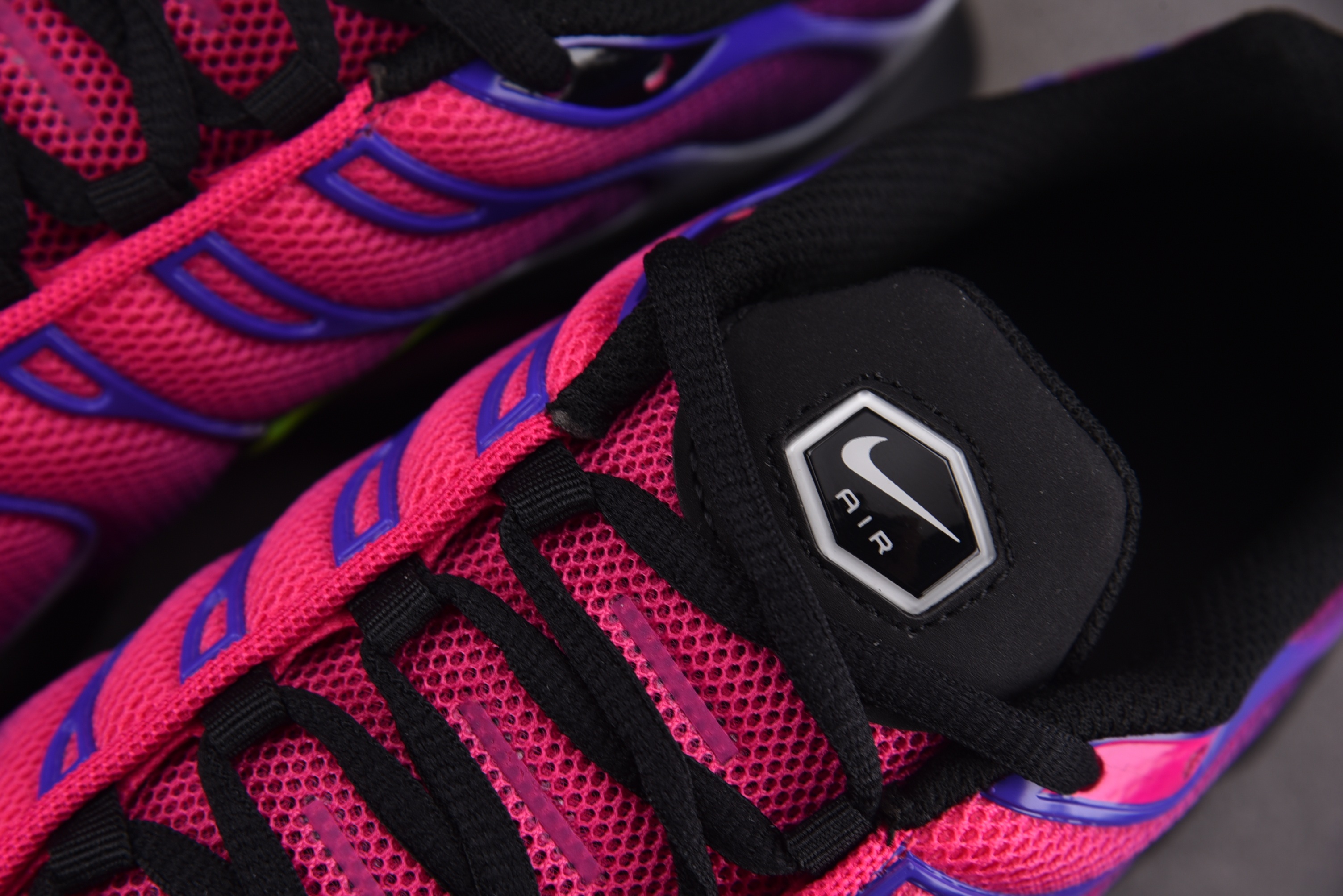 NK Air Max Plus Rebellious Air 红黑 -610#YZ039-339-47.