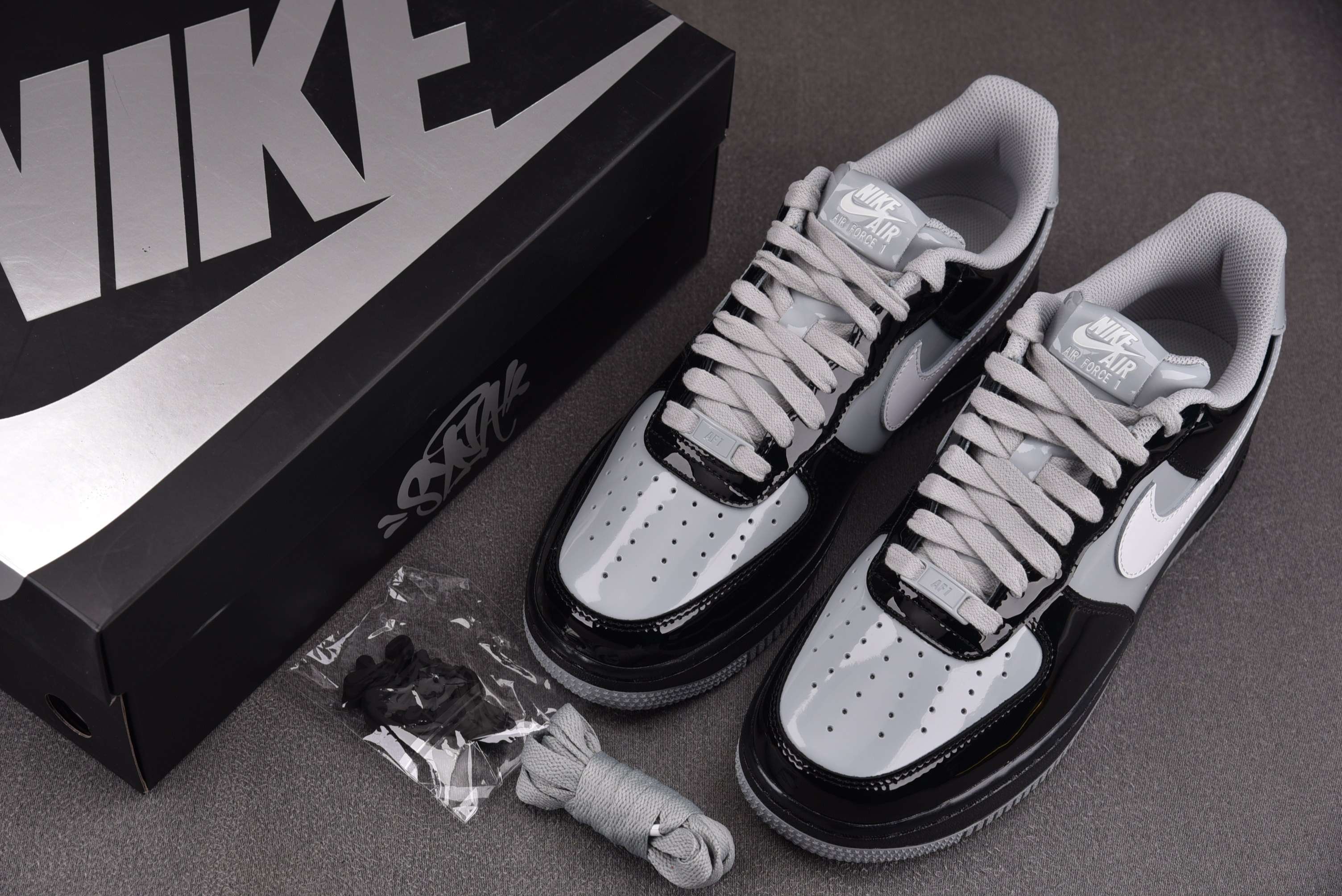 NK x Central Cee Air Force 1 Low Syna World 灰黑 IO997