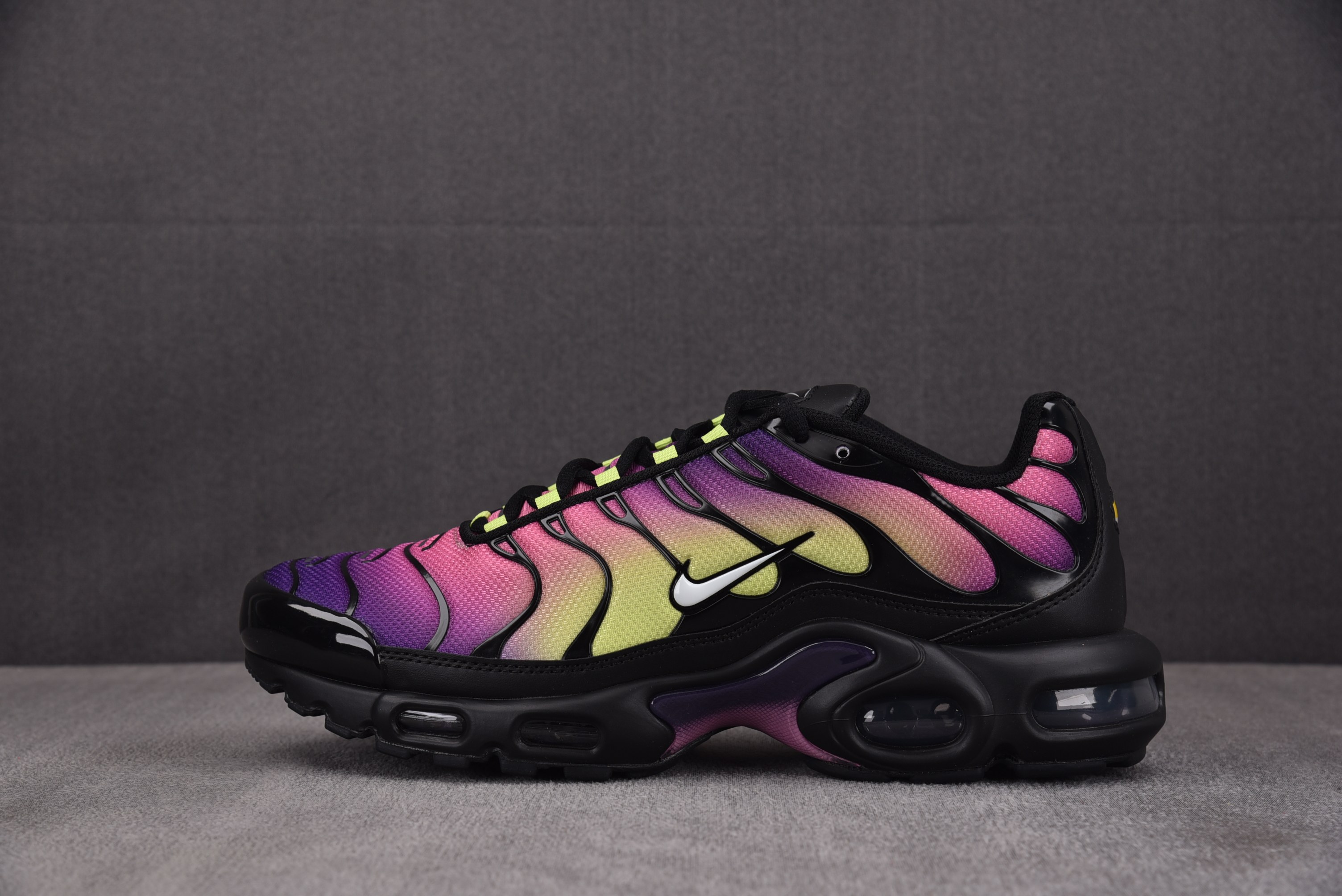 WMNS Nike Air Max Plus Northern Lights 北极光 DZ3670-00