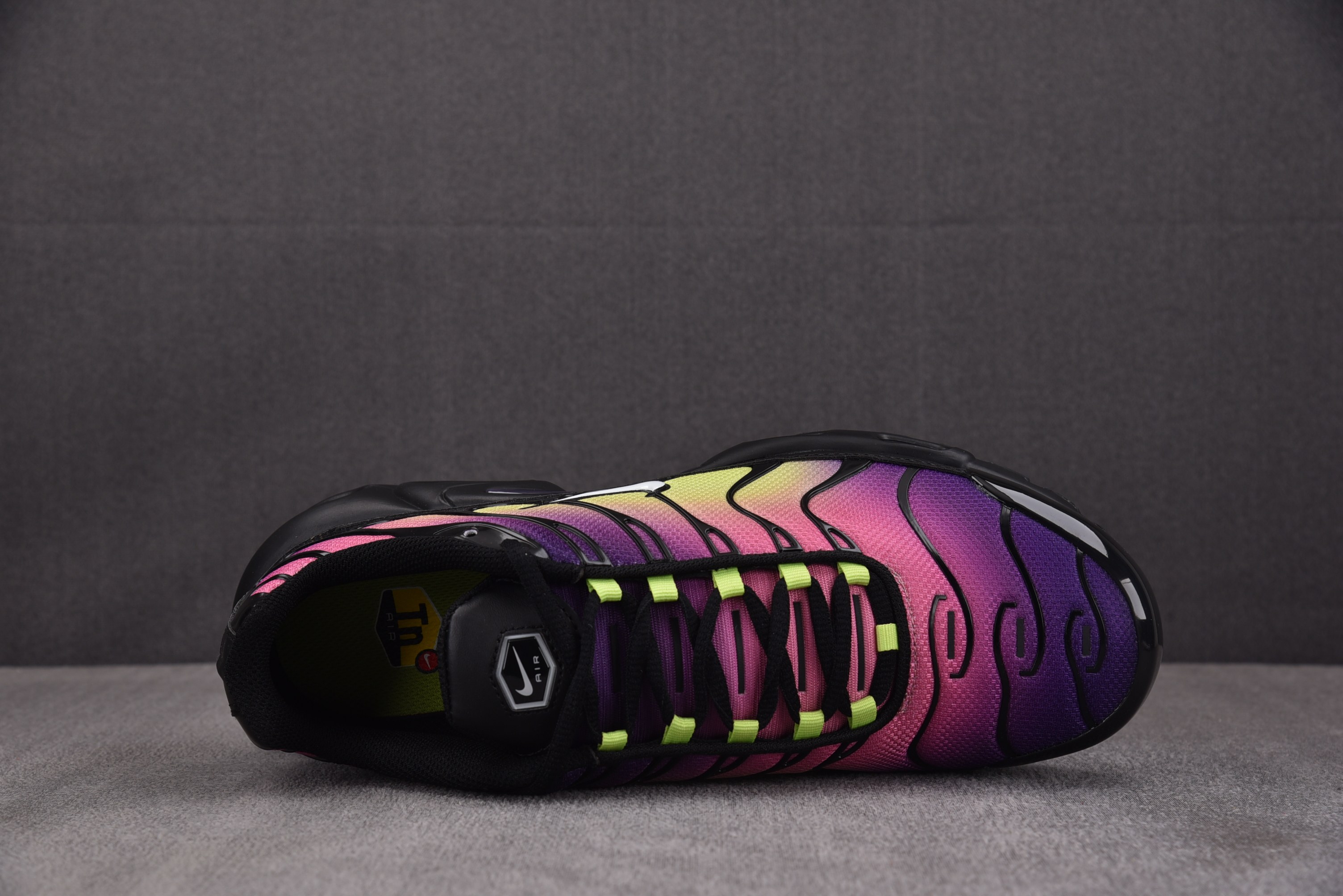 WMNS Nike Air Max Plus Northern Lights 北极光 DZ3670-00