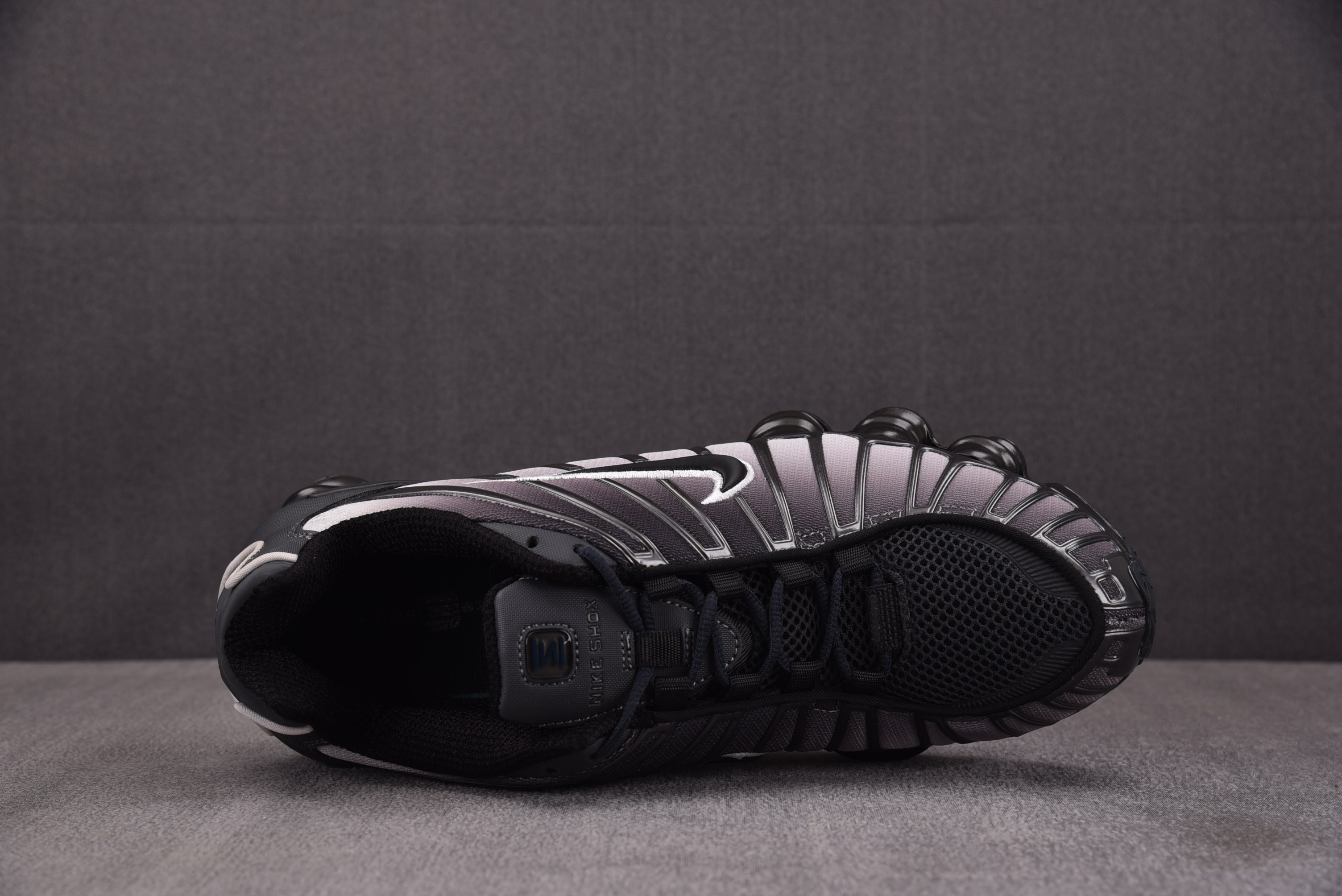 WMNS NK Shox TL Fade Off Noir White 黑白渐变 IH1336-002#