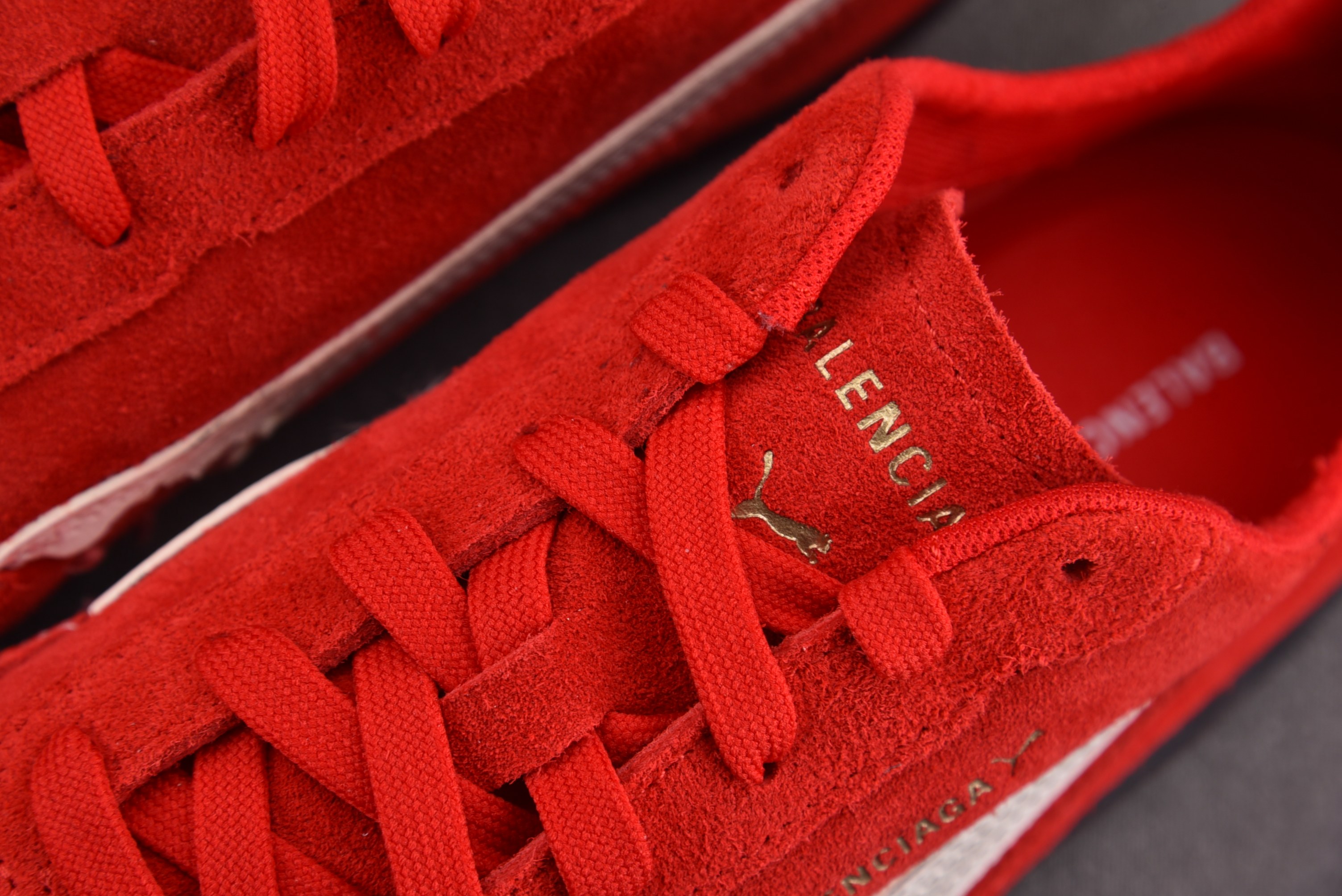 Balenciaga x Puma Speedcat Suede Distressed Red Whit