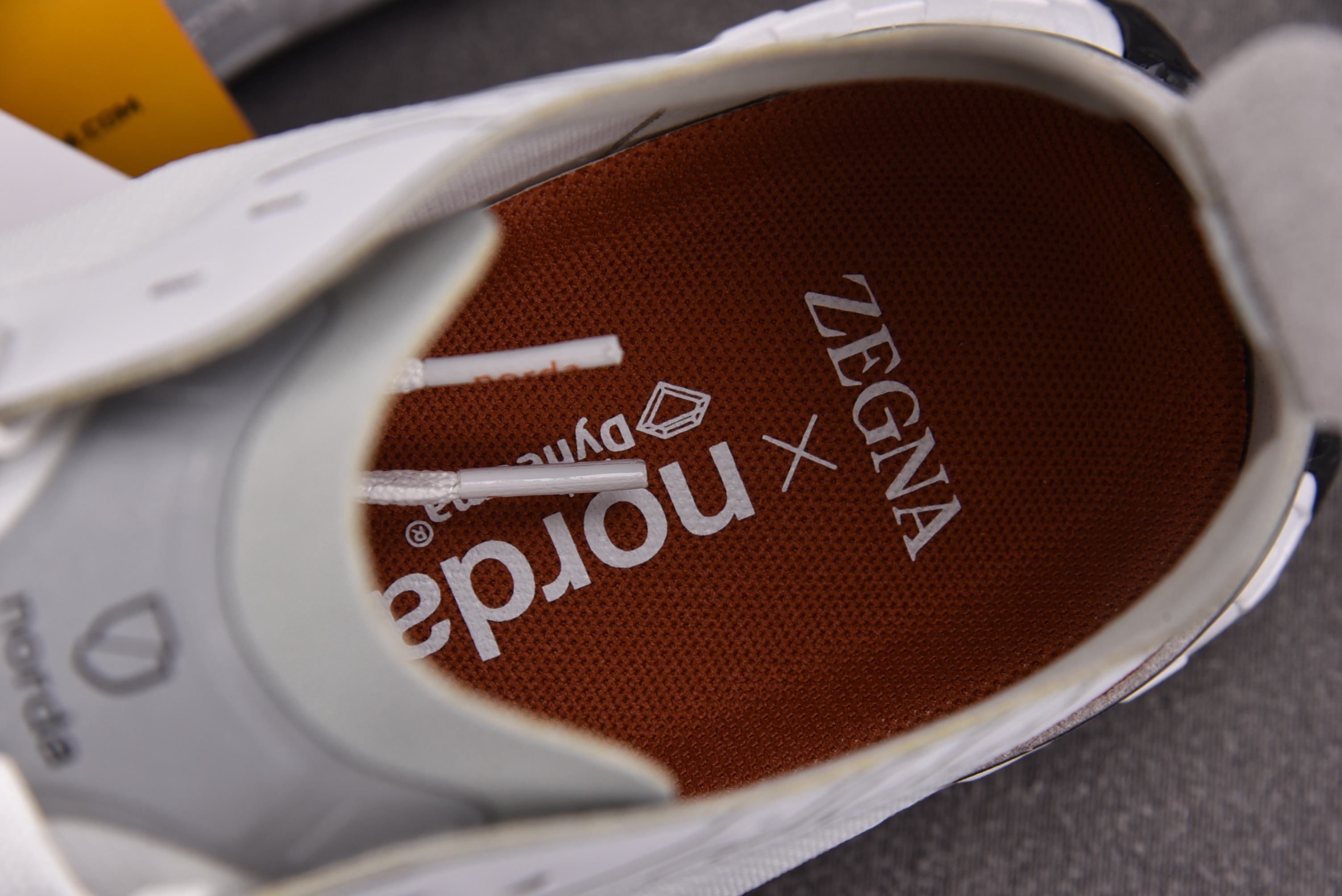 Norda x Zegna 灰白 #YZ00436-45
