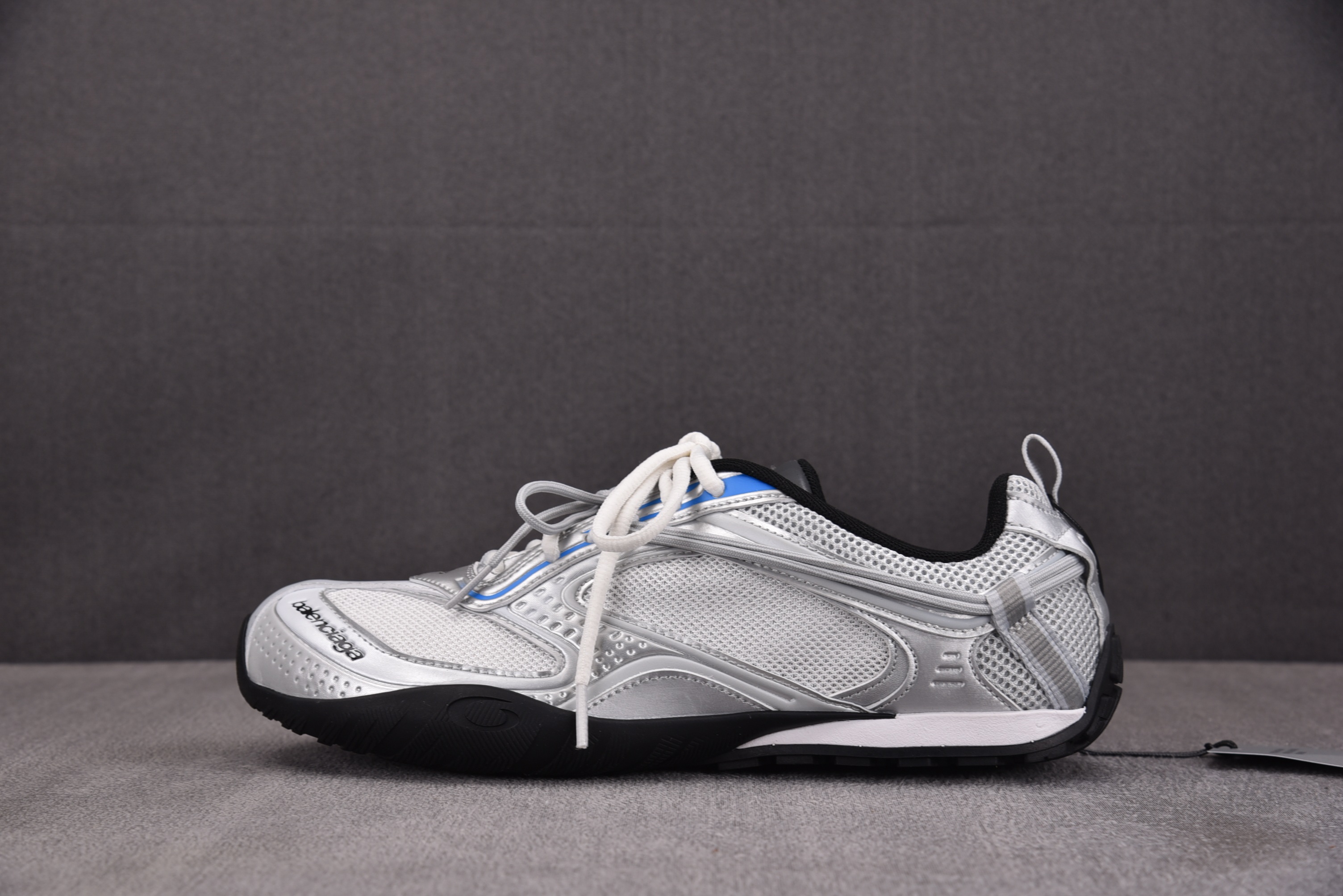 Balenciaga Radar Gradient Lines 银灰 #YZ009-0335-45
