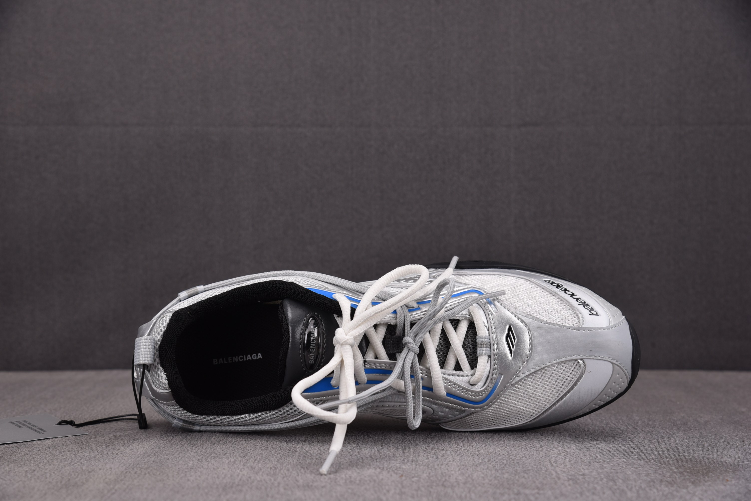Balenciaga Radar Gradient Lines 银灰 #YZ009-0335-45