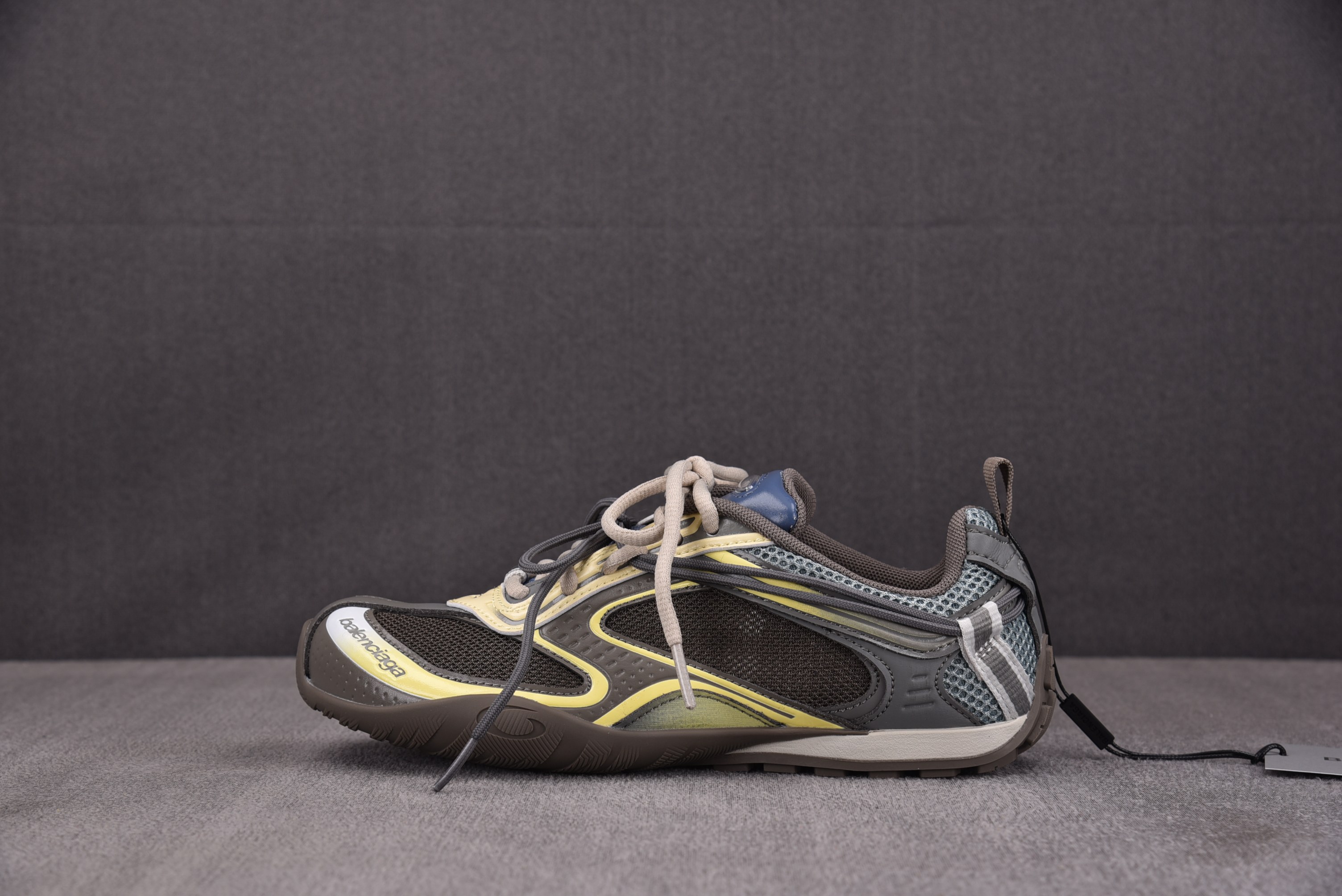 Balenciaga Radar 灰棕 #YZ009-0335-45