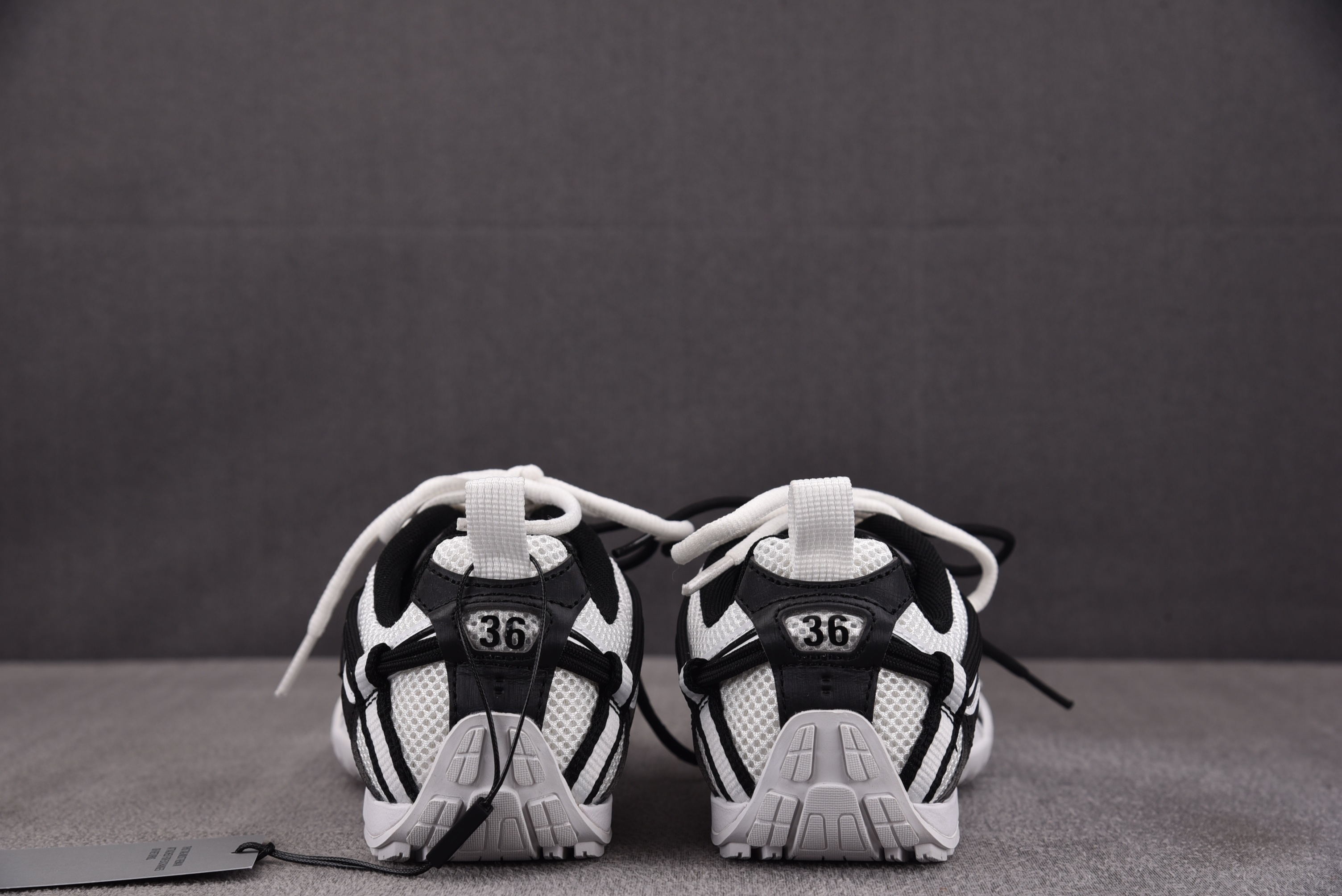 Balenciaga Radar 白黑 #YZ009-0335-45