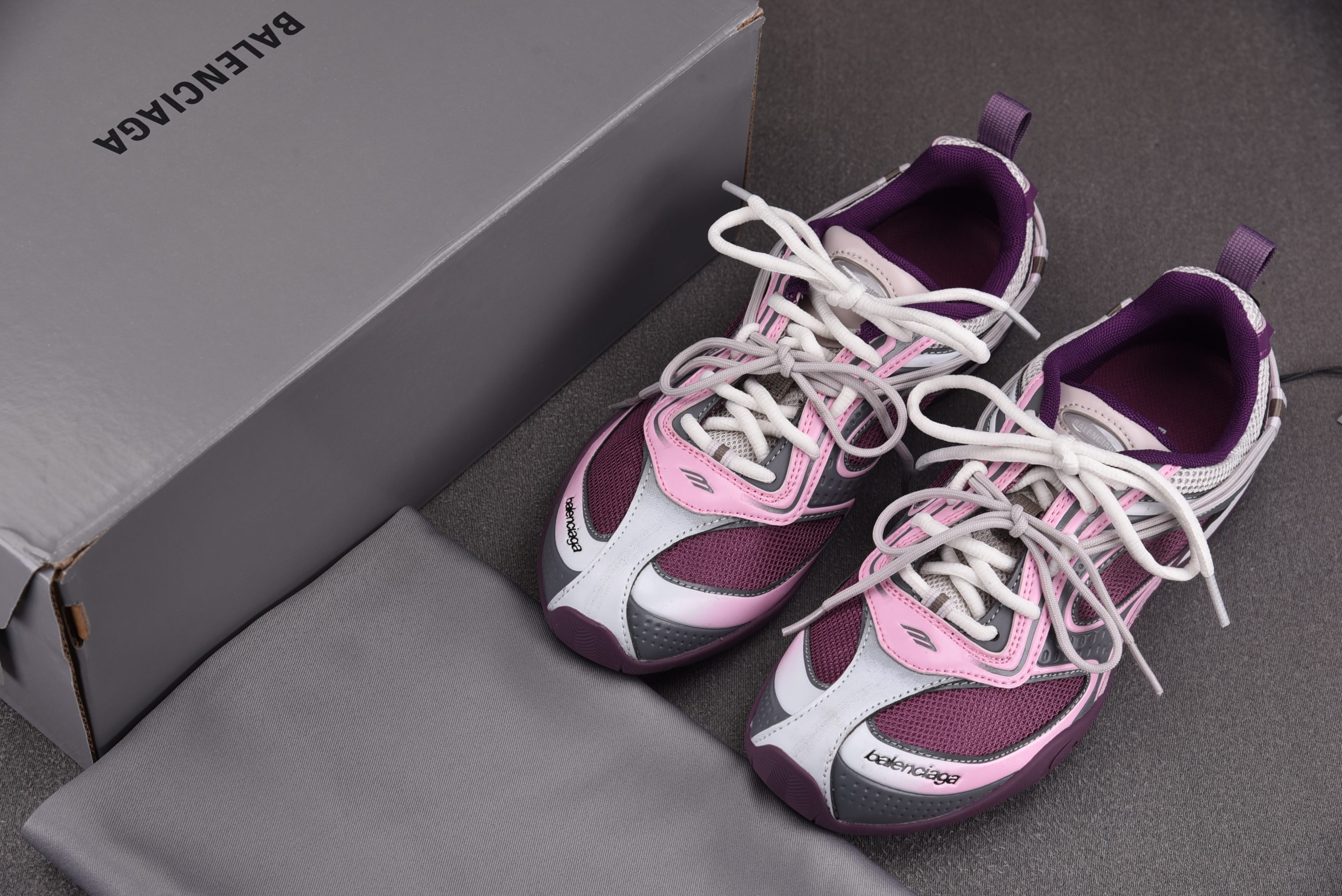 Balenciaga Radar 粉紫 #YZ009-0335-42
