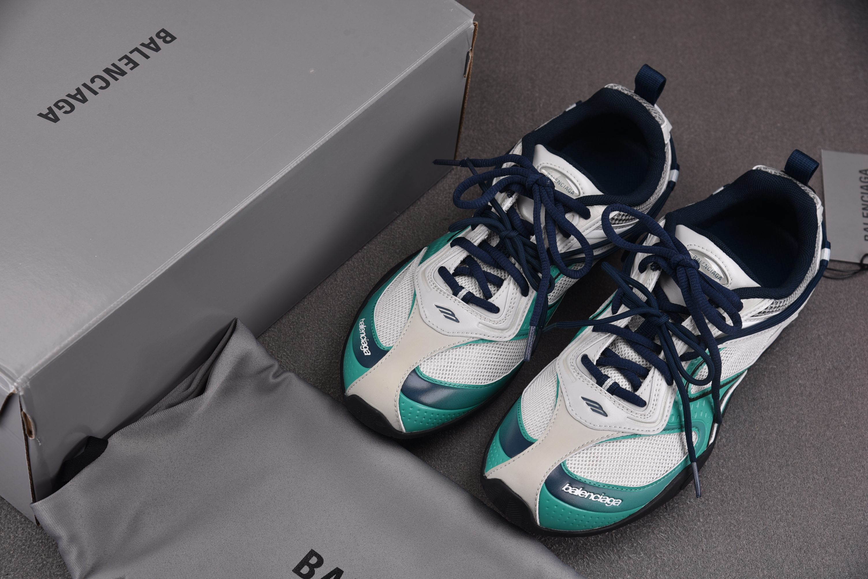 Balenciaga Radar 绿灰 #YZ009-0335-45